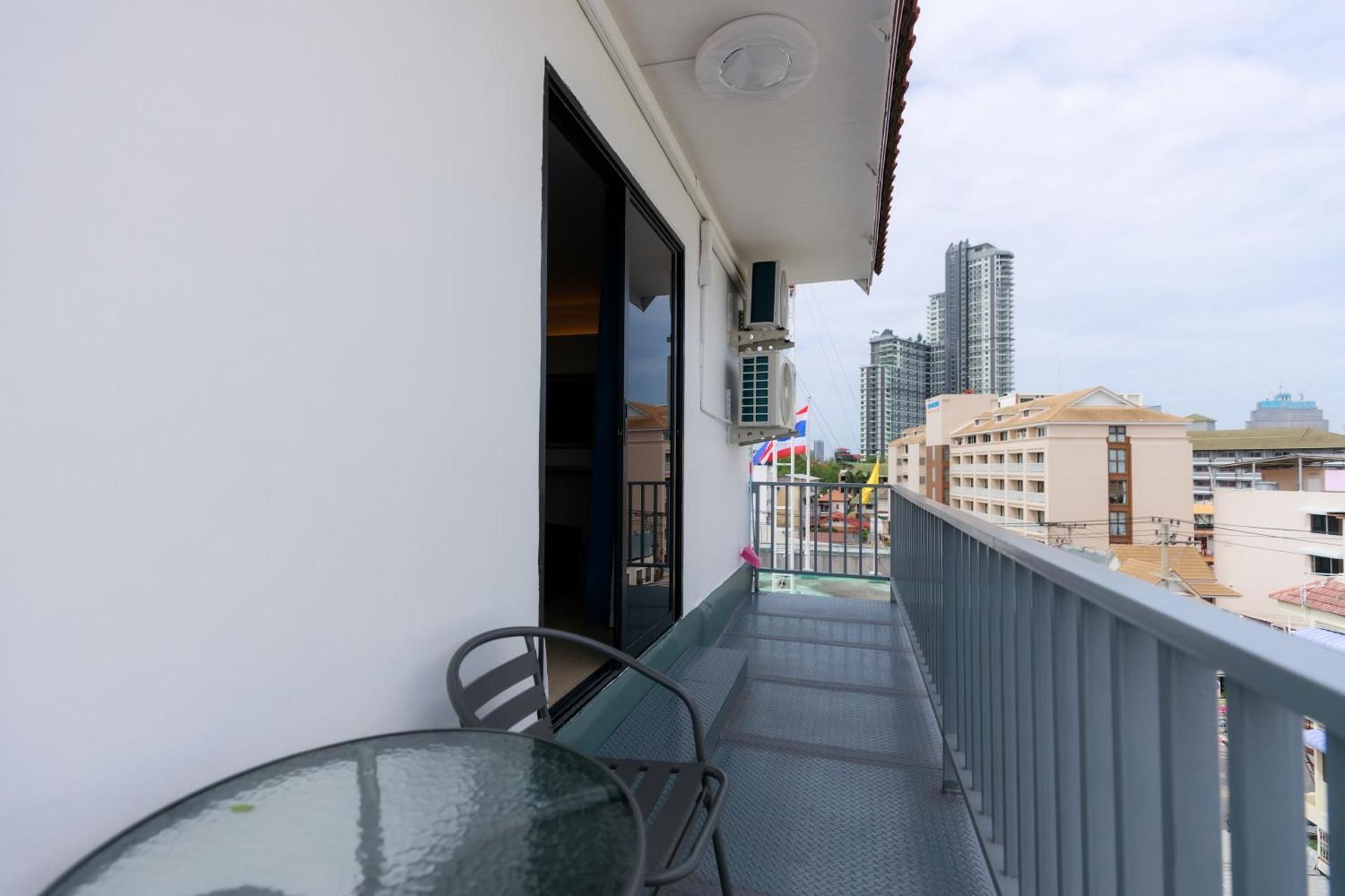 Studio with Balcony