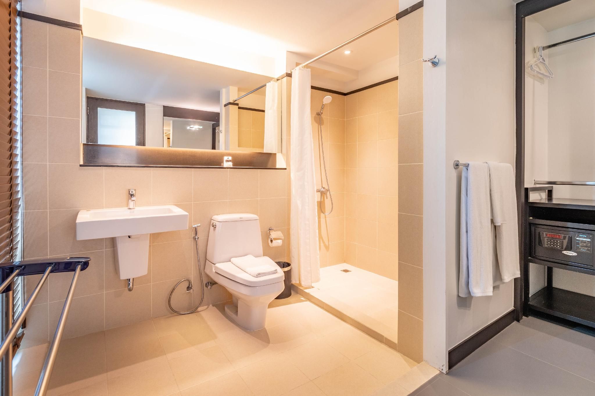 Luxe Residence Deluxe Suite