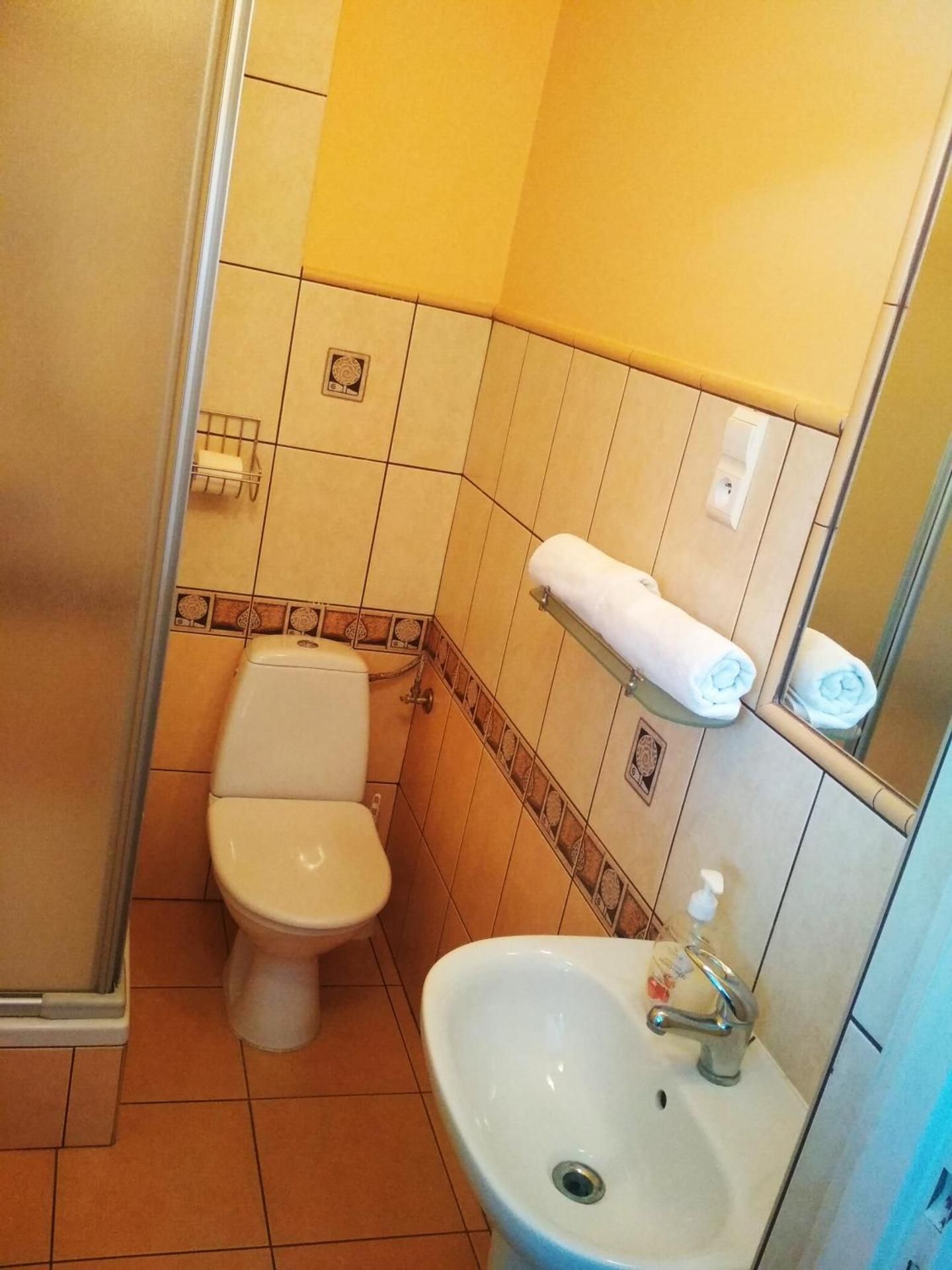 Quadruple Room with Private Bathroom