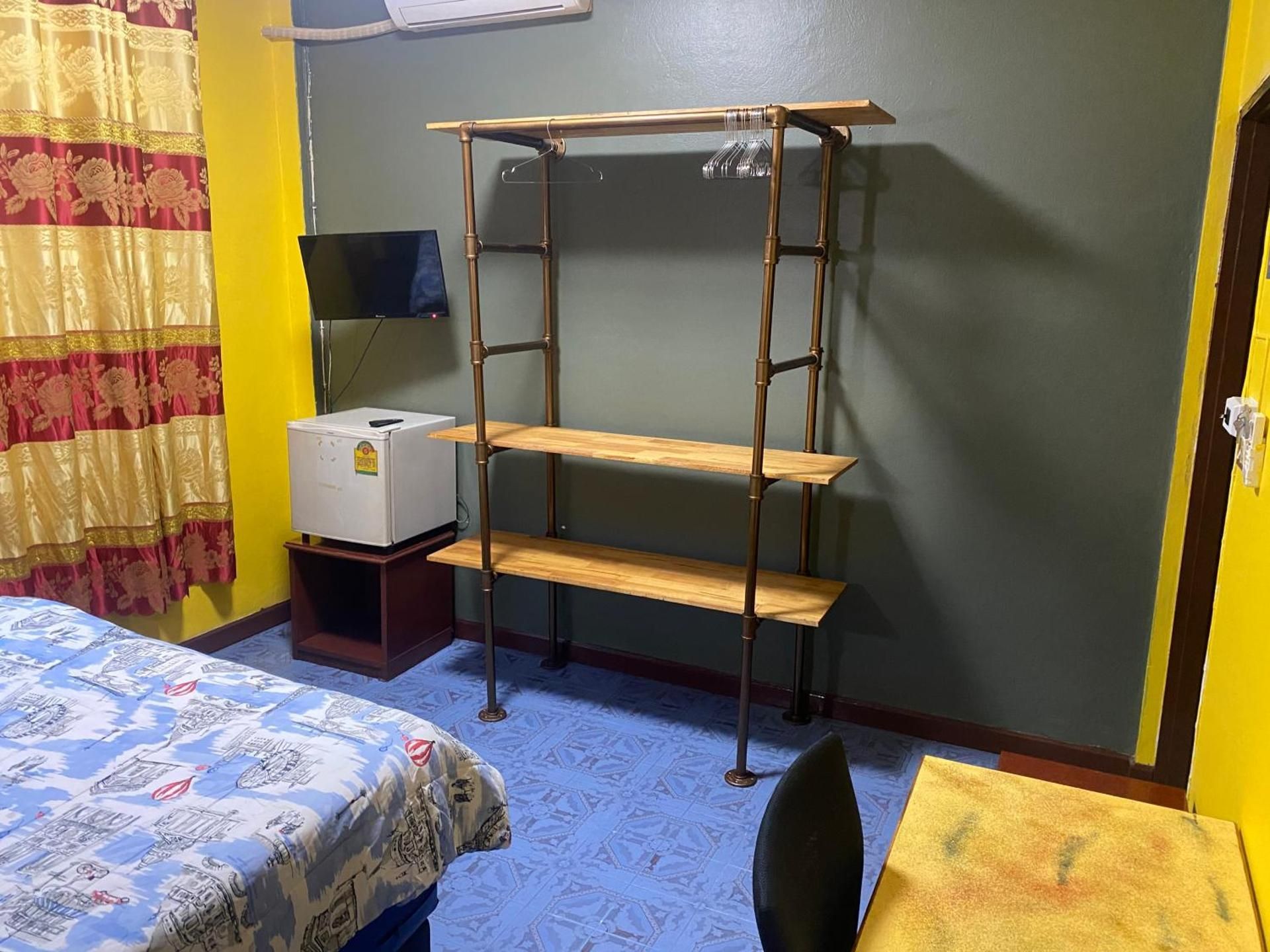 Riviera Beach Pattaya Standard Double Room 3