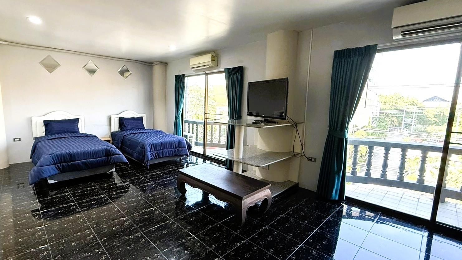 Family Suite - Non-Smoking