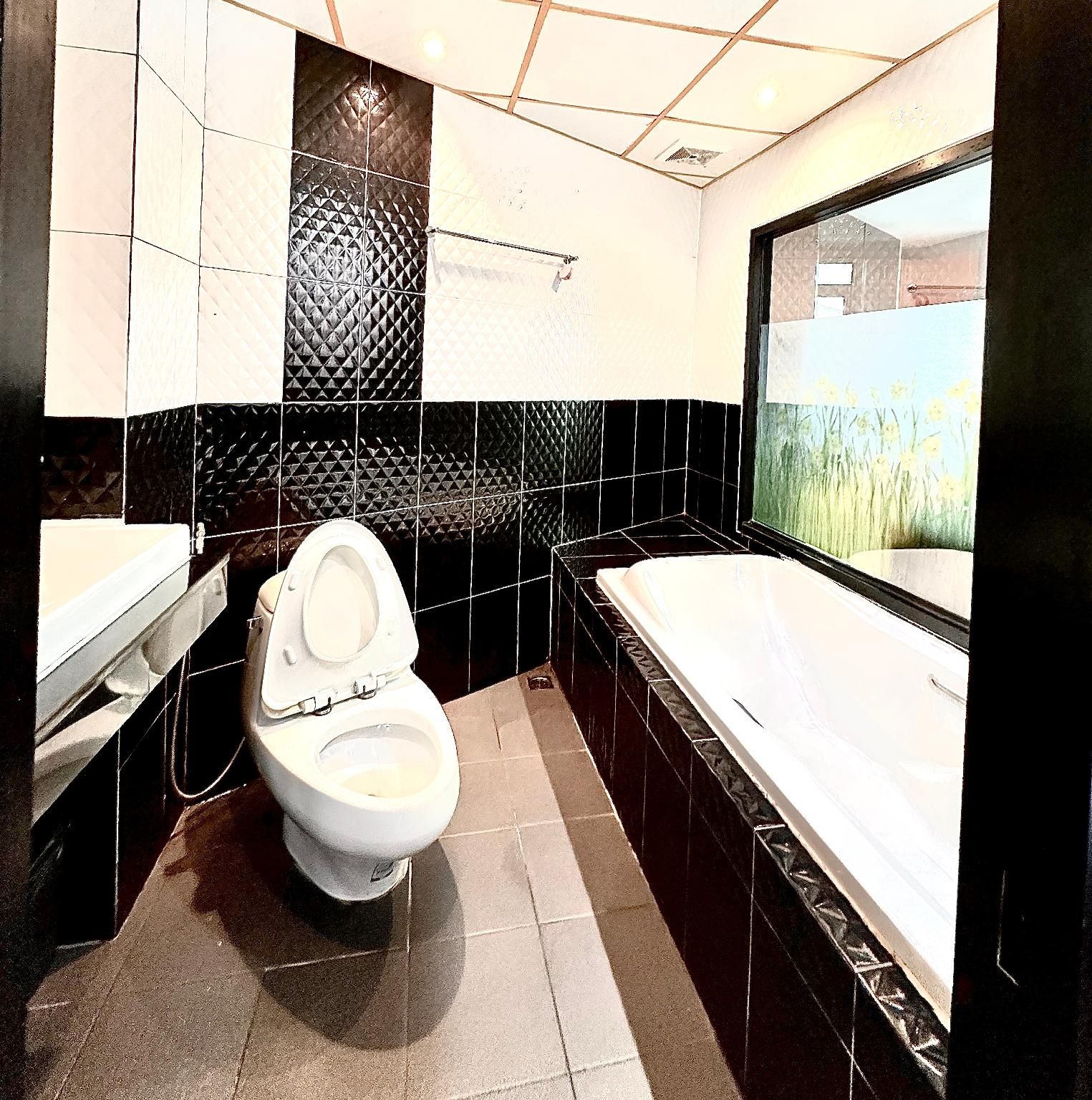 Super Deluxe Double with Bathtub