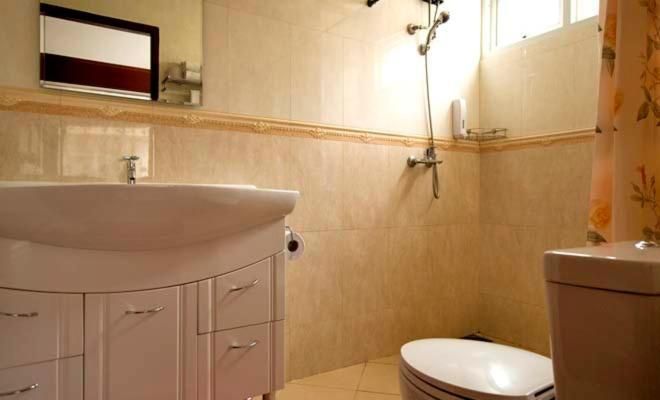 Bluebird Inn Pattaya Deluxe Double Room 2