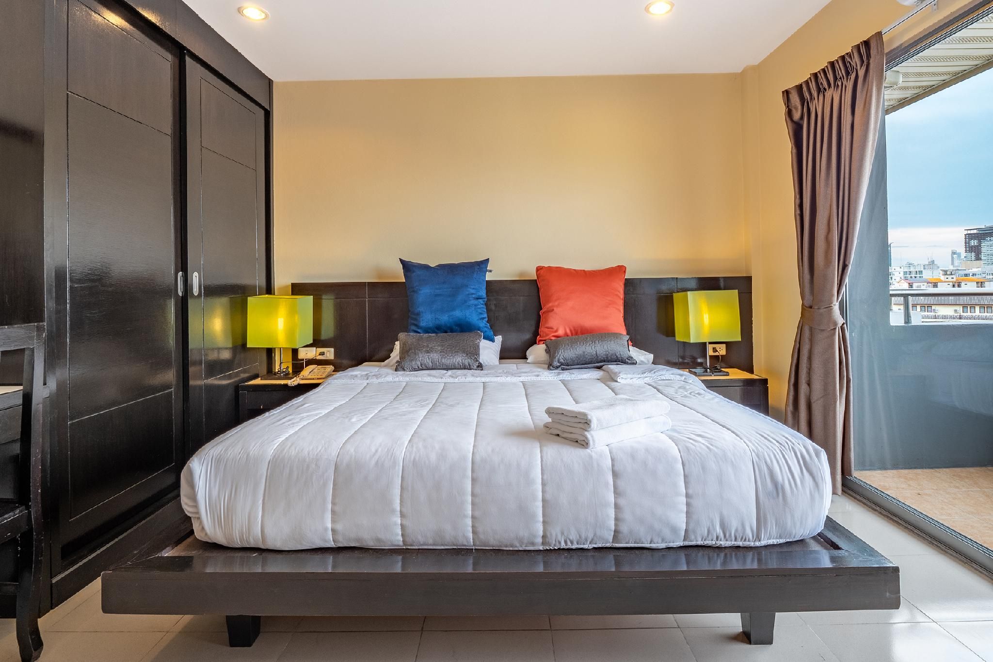 Balcony King Room