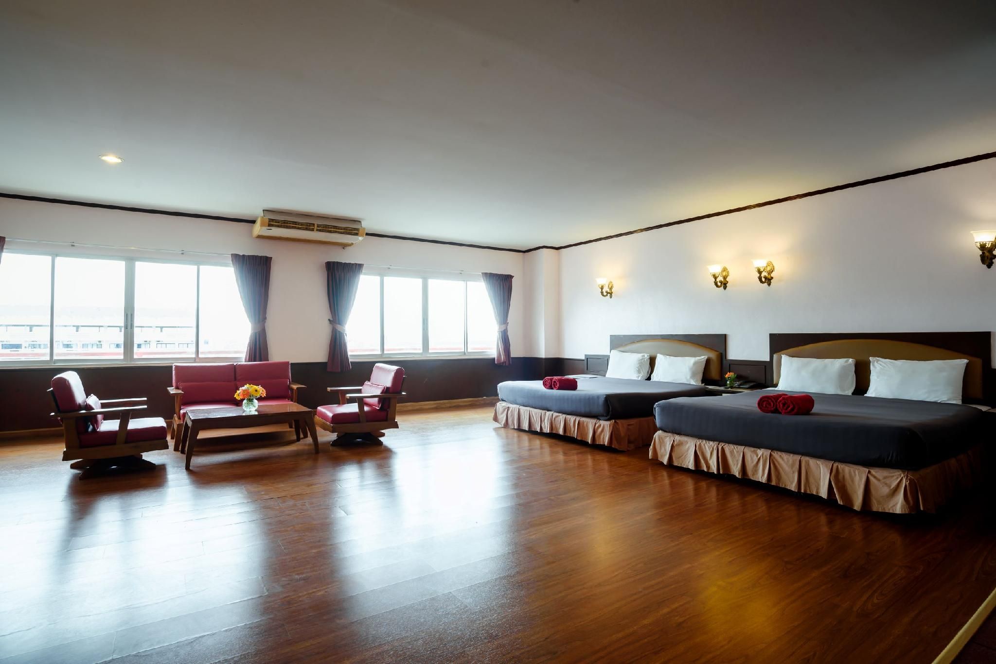Family Room -- 2 Bed