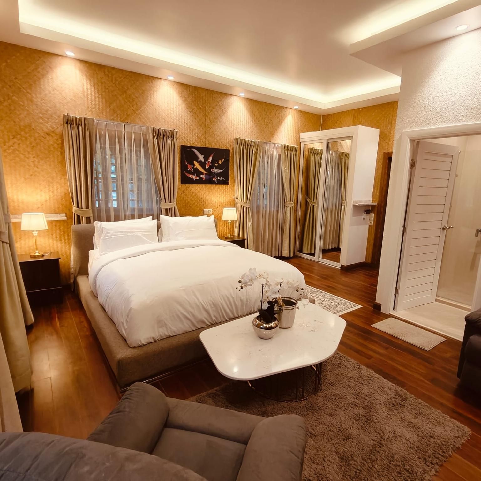 Bungalow Room