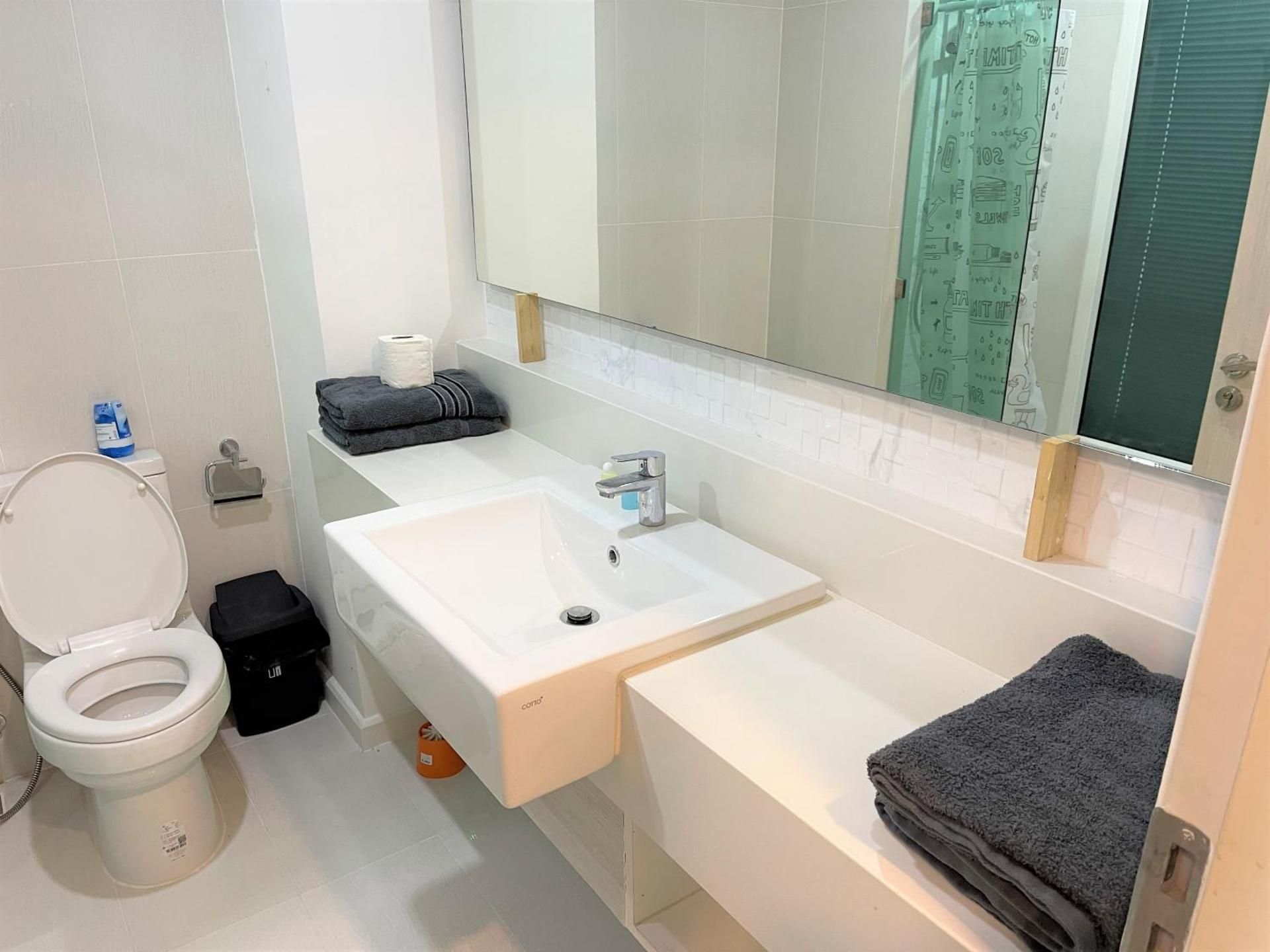 Seven Seas Condo Resort Beautiful Location Studio with Garden View 2