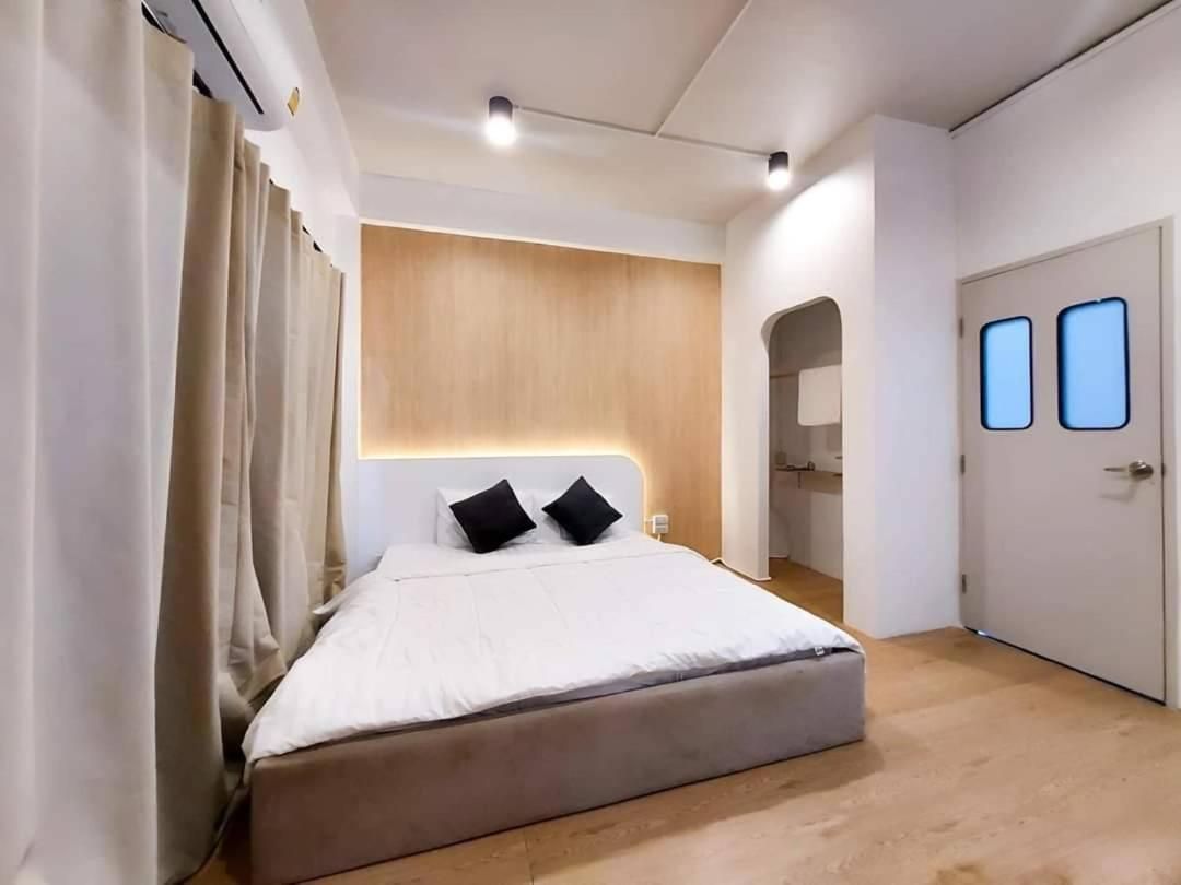 Matcha House jomtien Pattaya Double Room with Private Bathroom 2