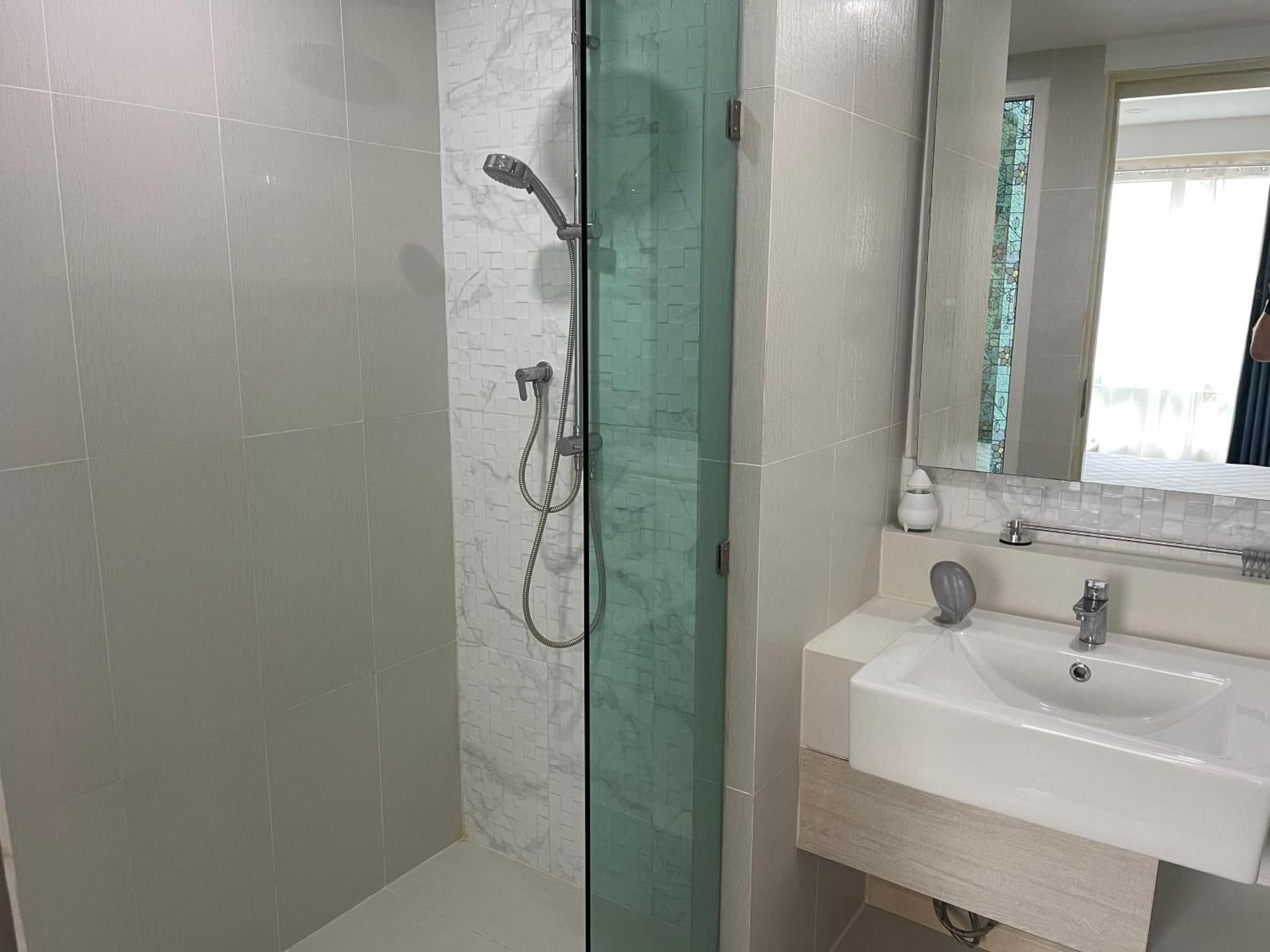 Seven seas resort (Pattaya) Apartment with Pool View 2