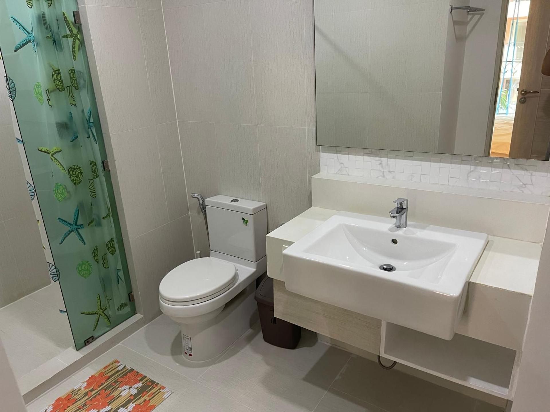 One-Bedroom Deluxe Apartment