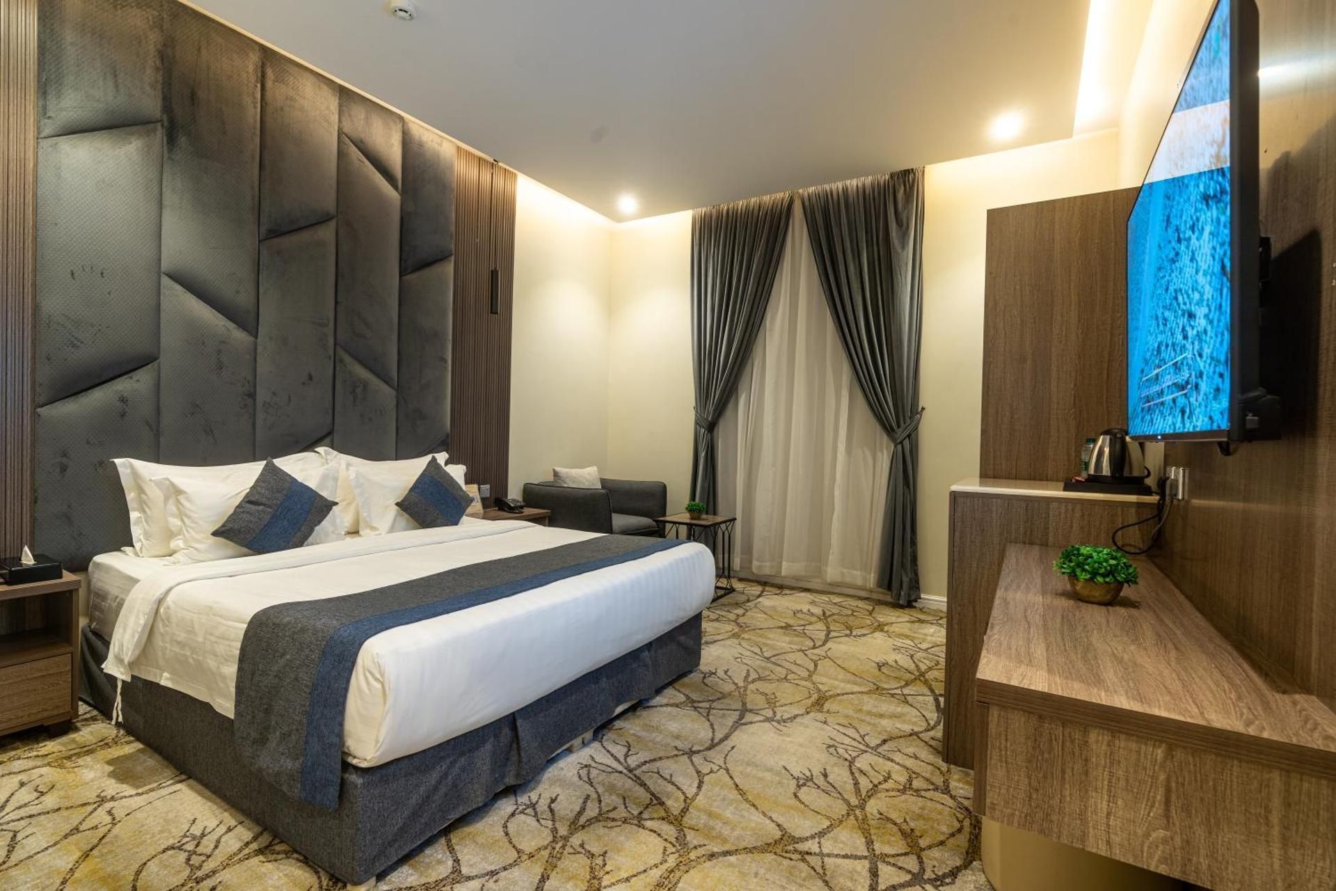 Superior Double or Twin Room with Terrace