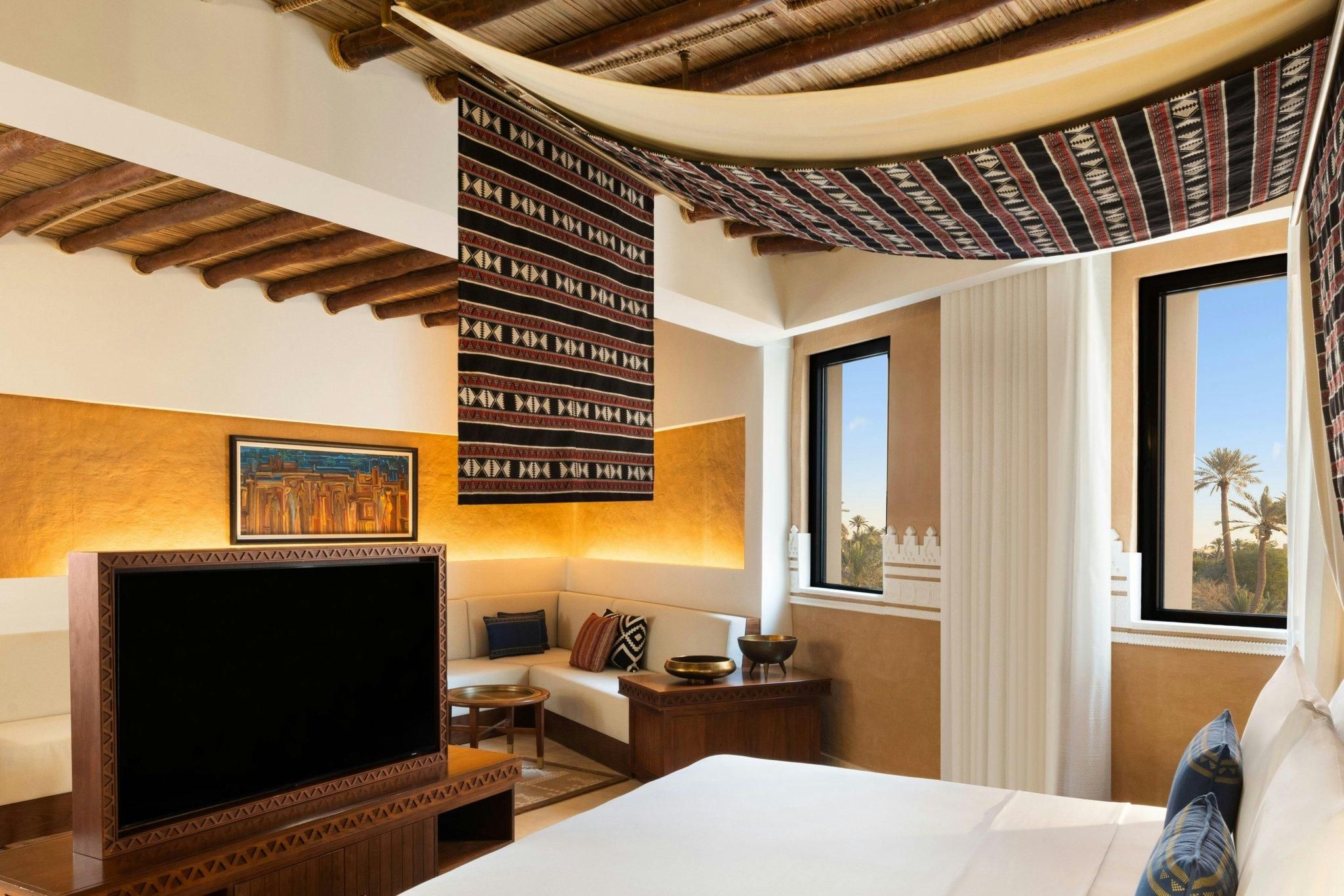 Al Shurfat, 1 Bedroom Presidential Suite, 1 King, Balcony