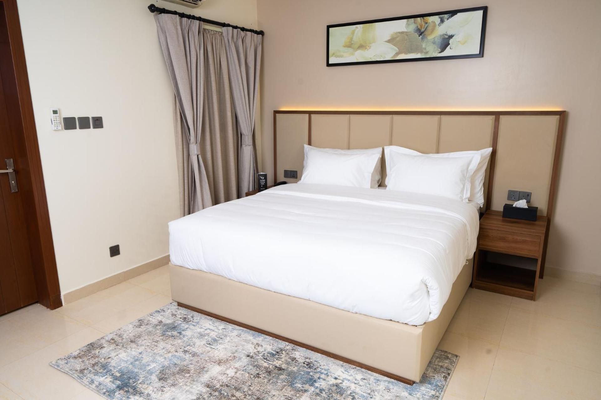 Standard Suite