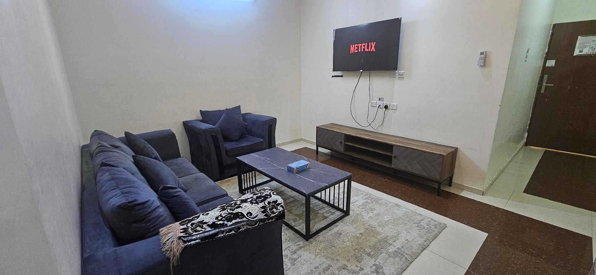 One Bedroom Apartment