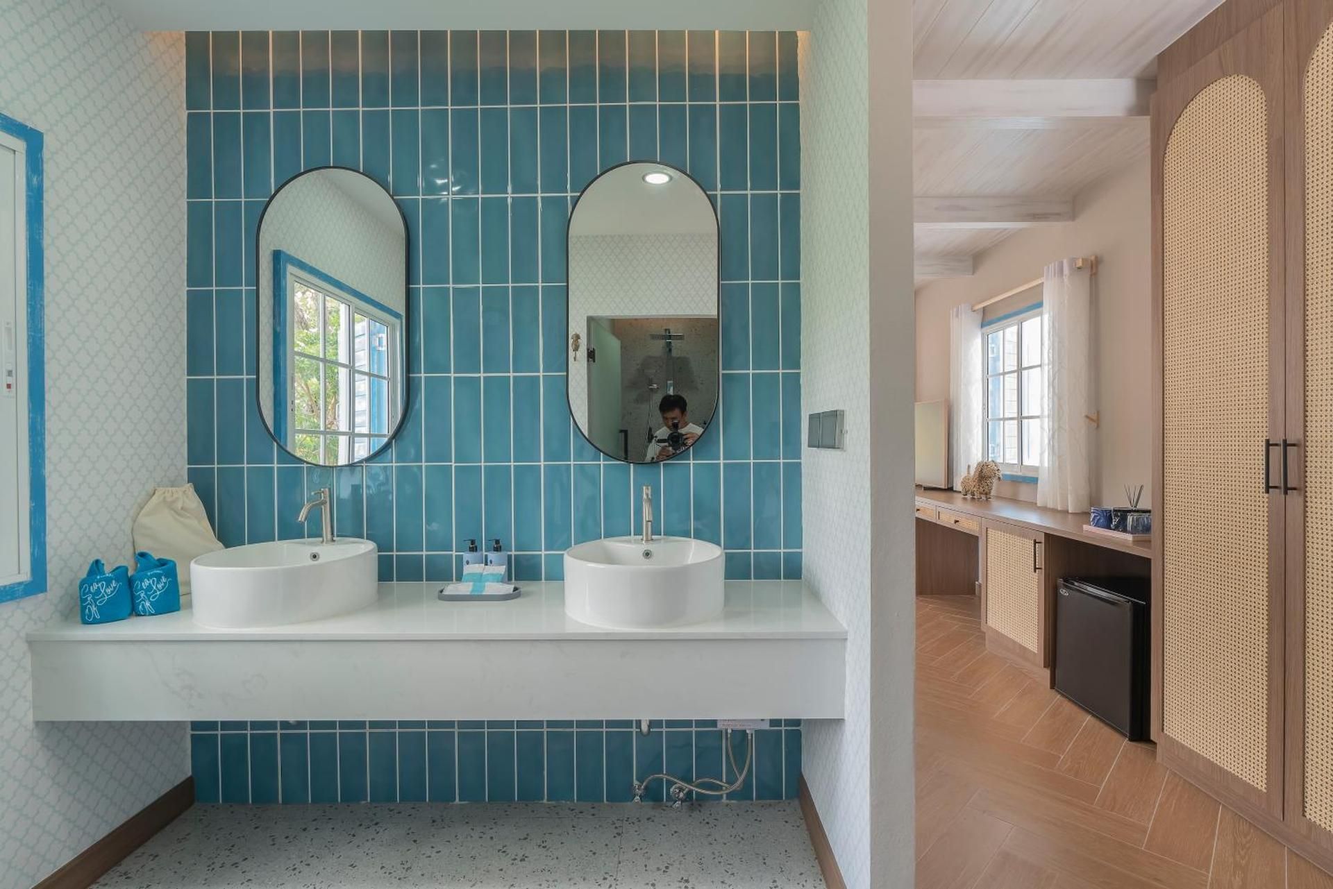 Sea of Love Suite Cafe Pattaya Cafe Suites2 Deluxe Double Room 3