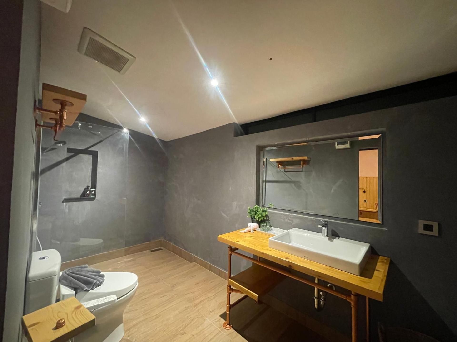 Rock Forest Standard Double Room 3