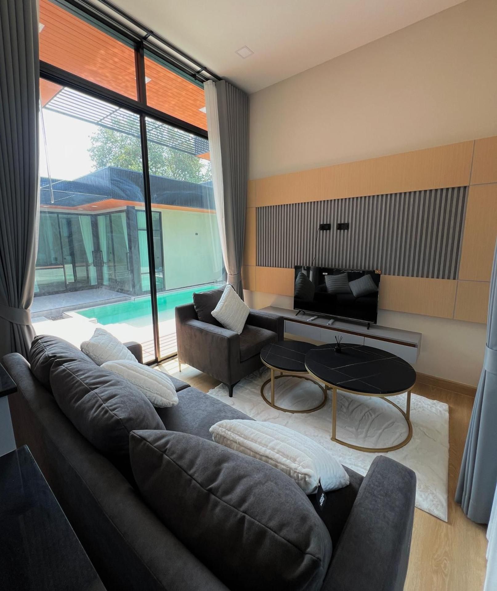 Standard Villa