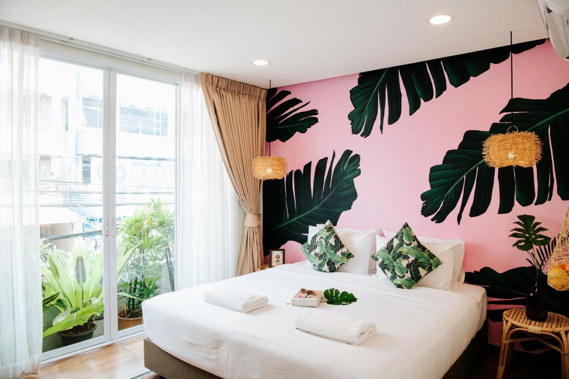 Summer Stay Sattahip Standard King Room 2