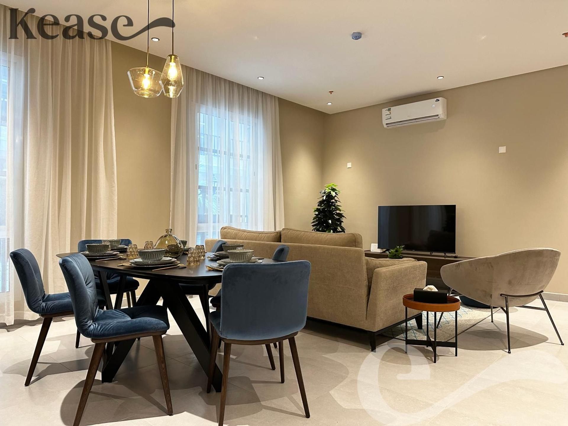 shared lounge/tv area