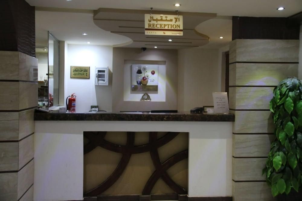 69ec1f438de5cc266ac6ffbebefcbf1e