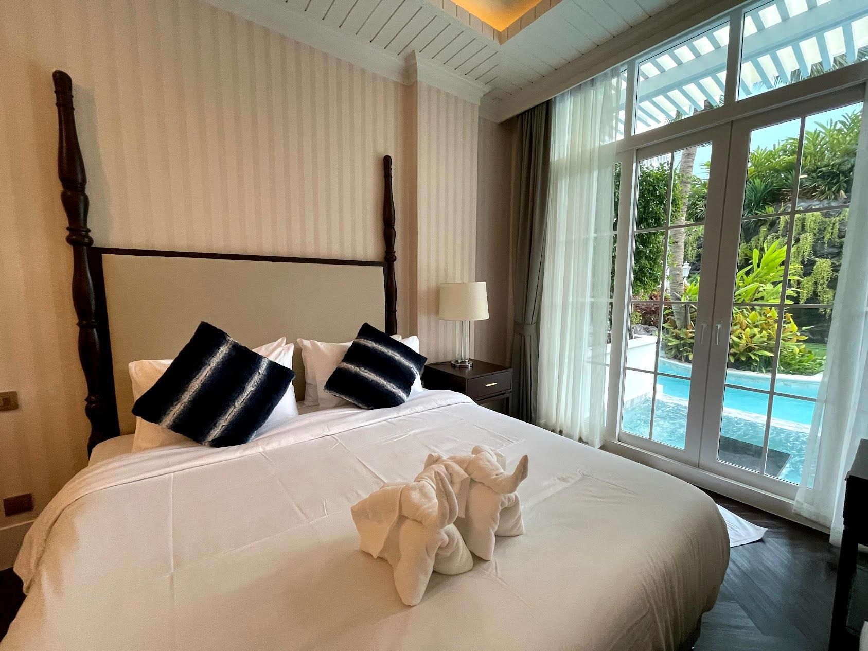 Pineapple Suite