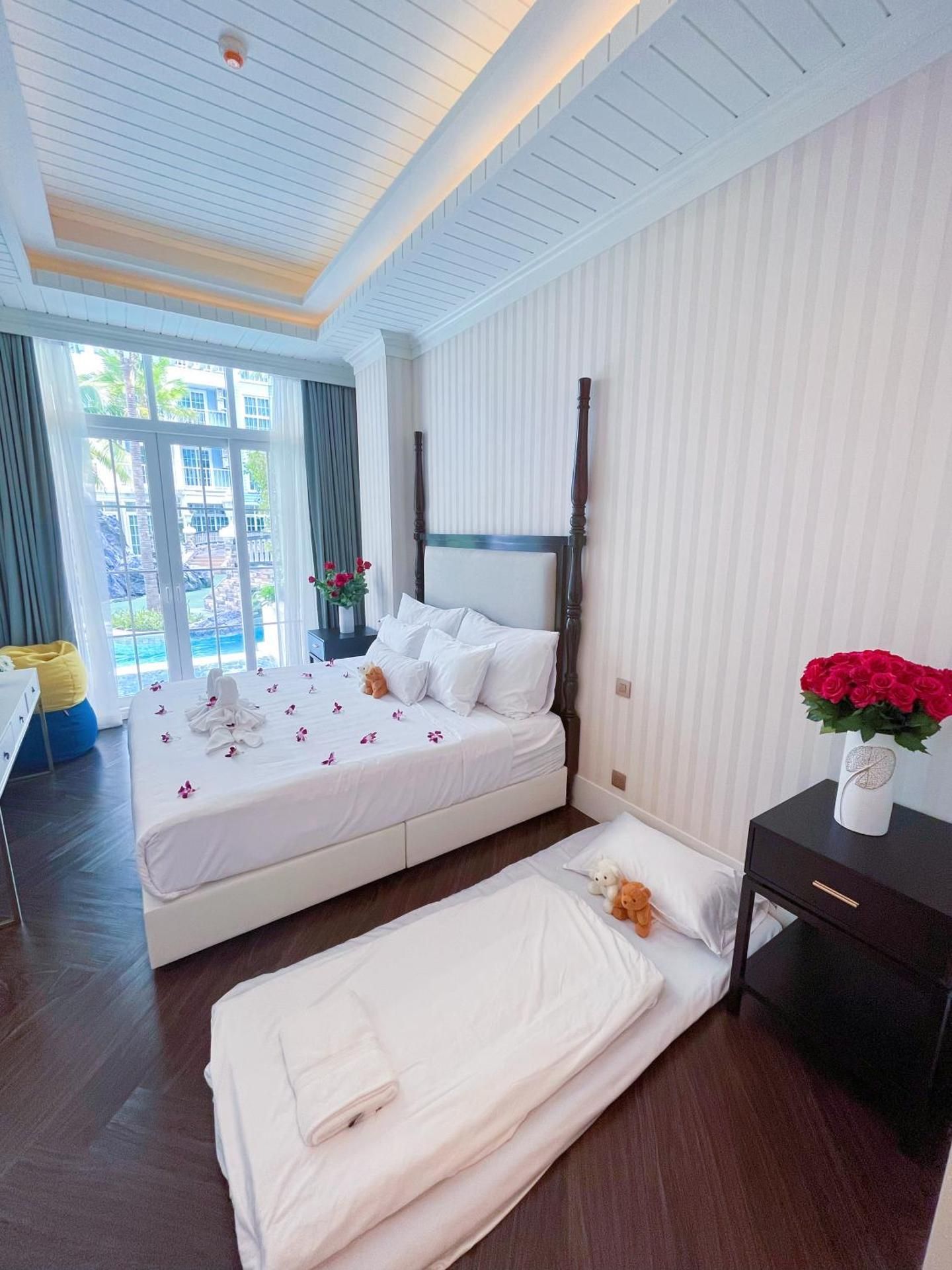 One-Bedroom Apartment with Pool Access