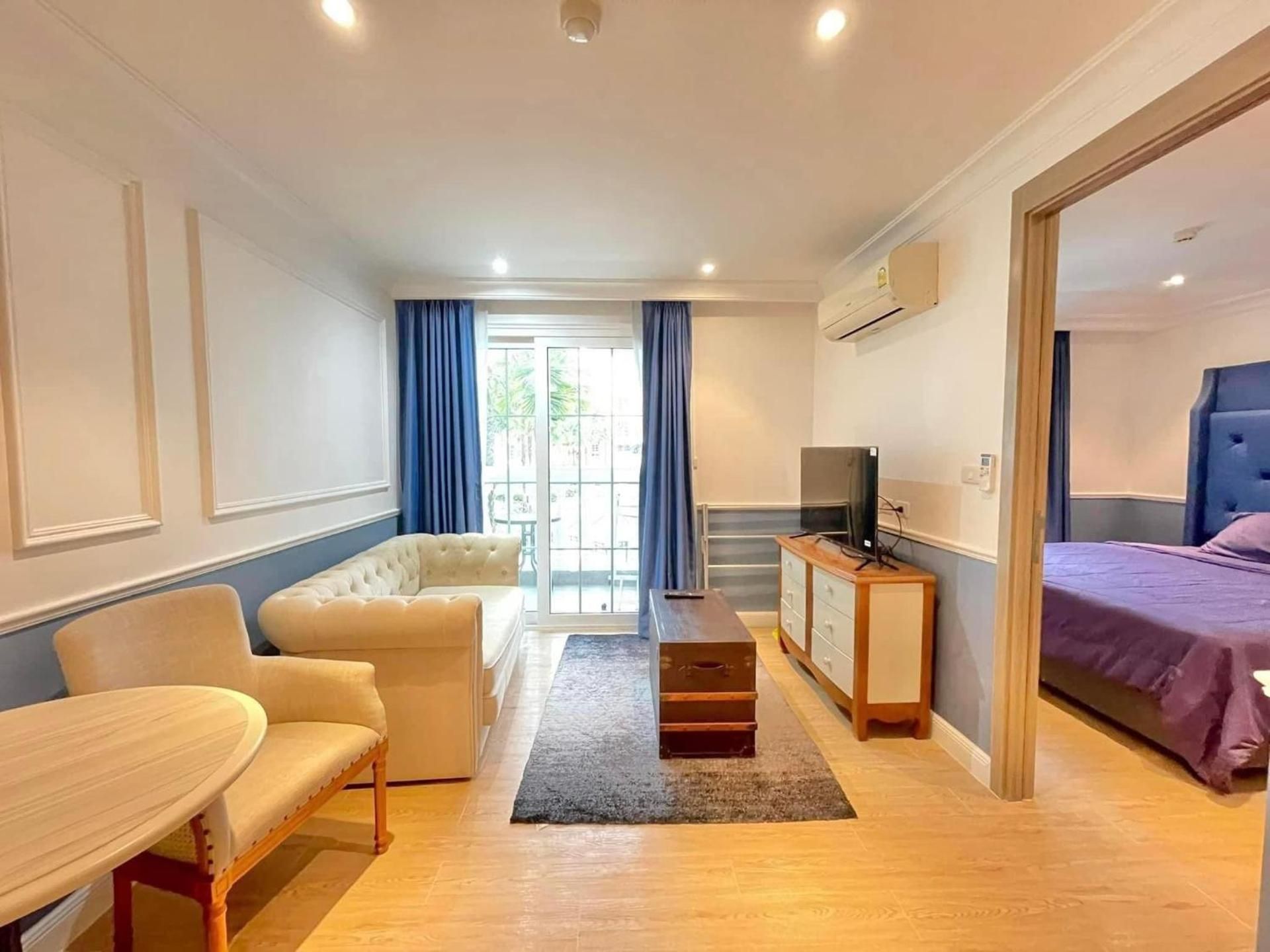 Triple Room with Pool View