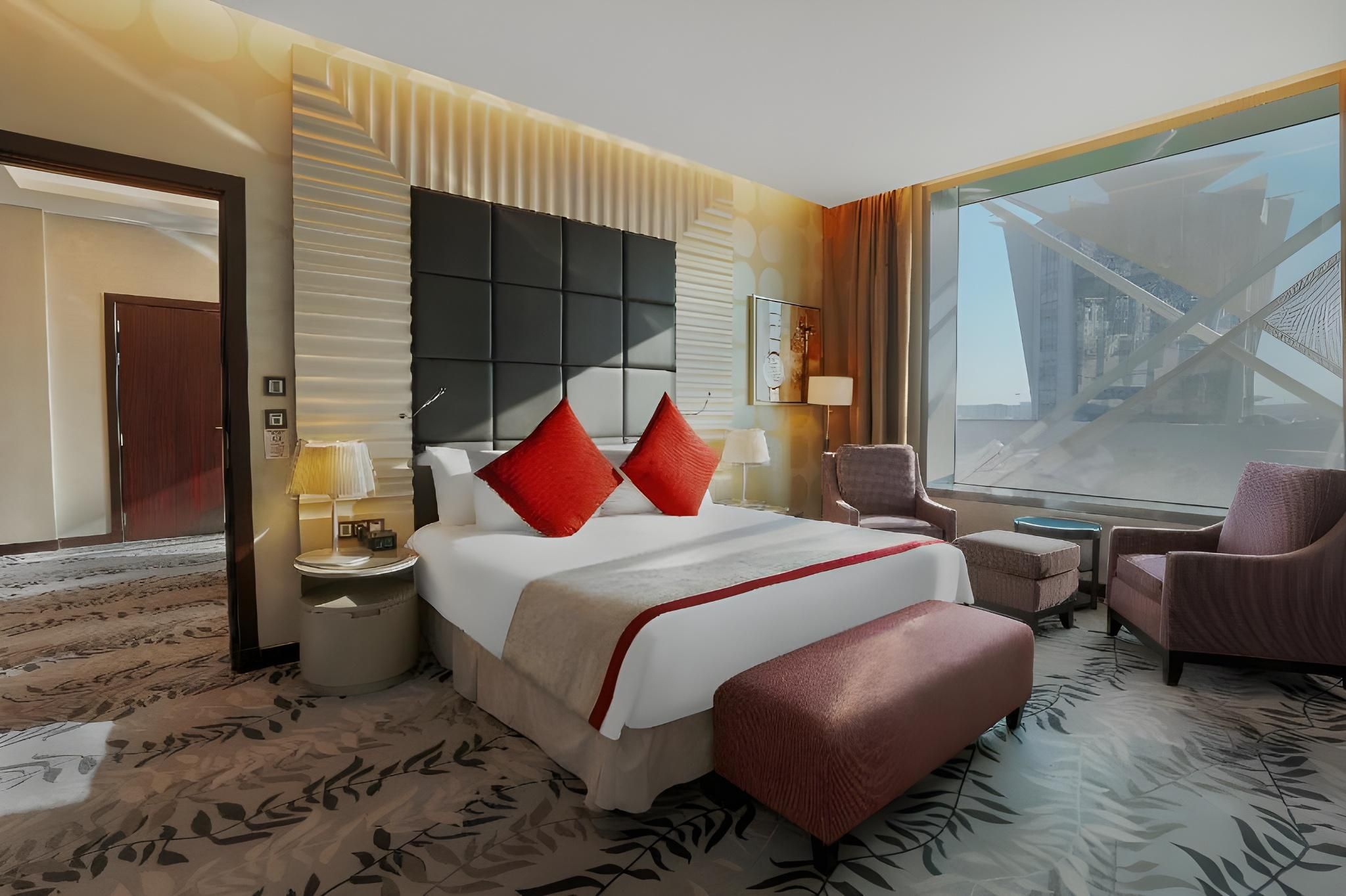 1 Bedroom Suite