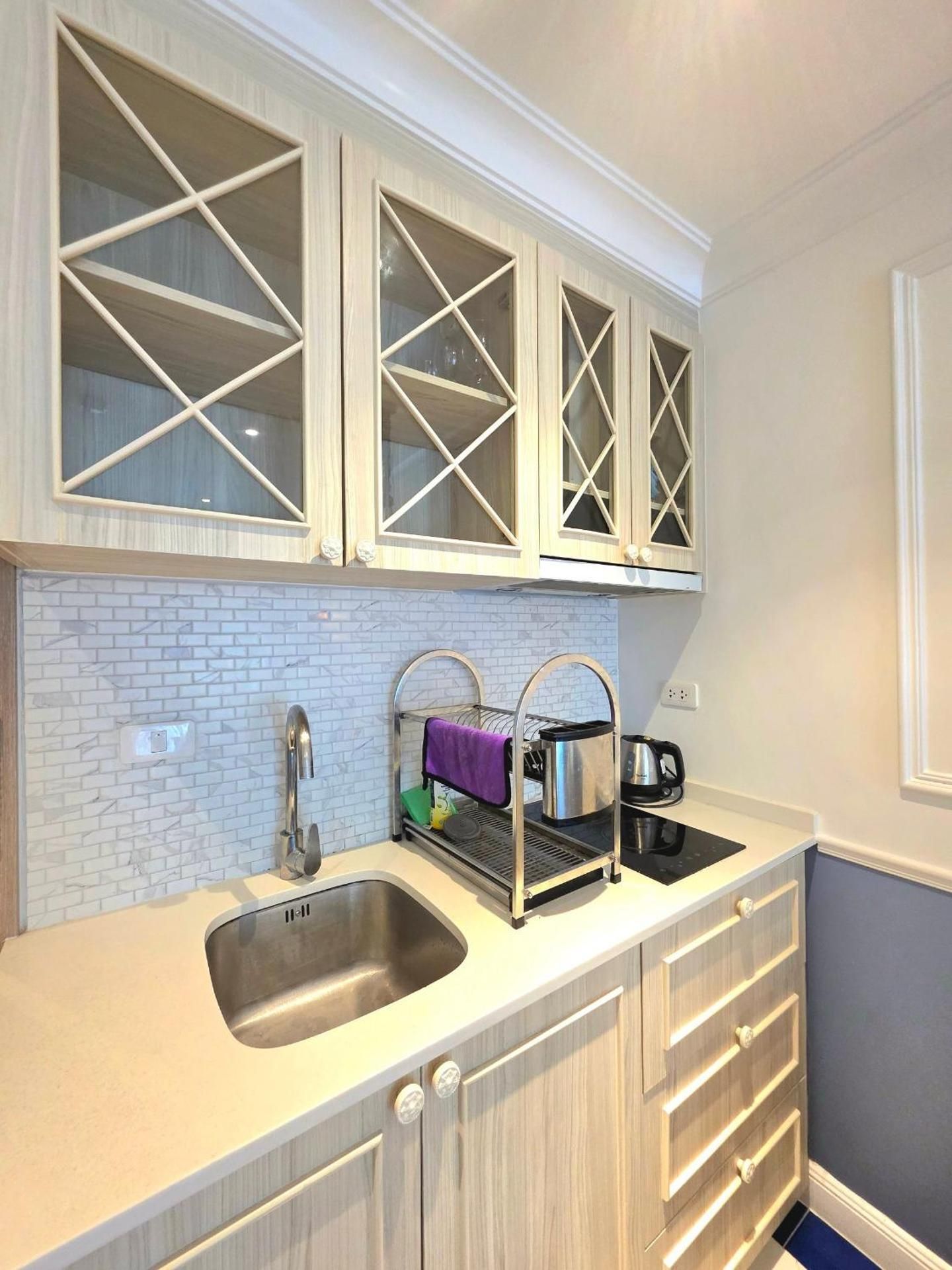 One-Bedroom Apartment with Balcony and Water View