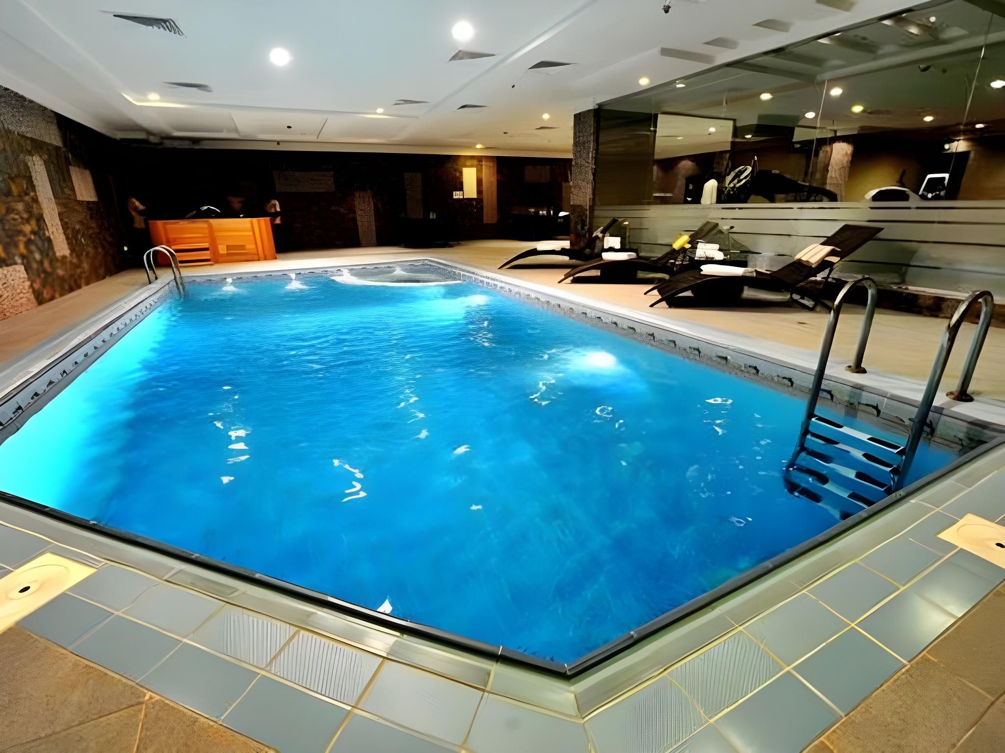 385137359e23bc940655355b6ff0ef39