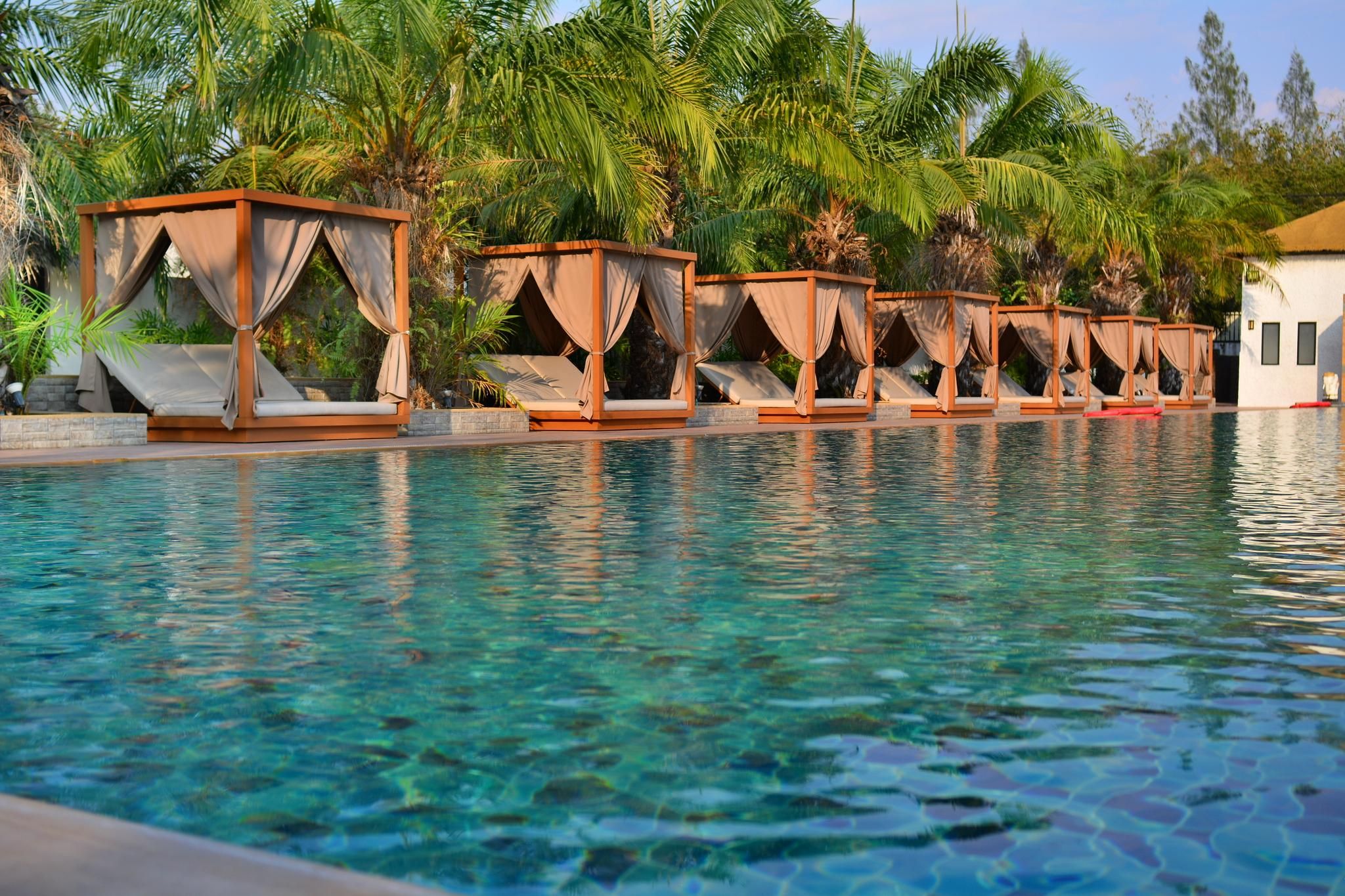 689a4cee3dbc776035f3e960bcff713b