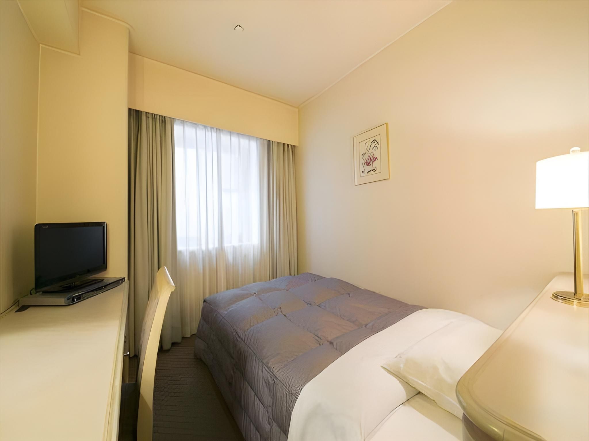 Single Room Smoking