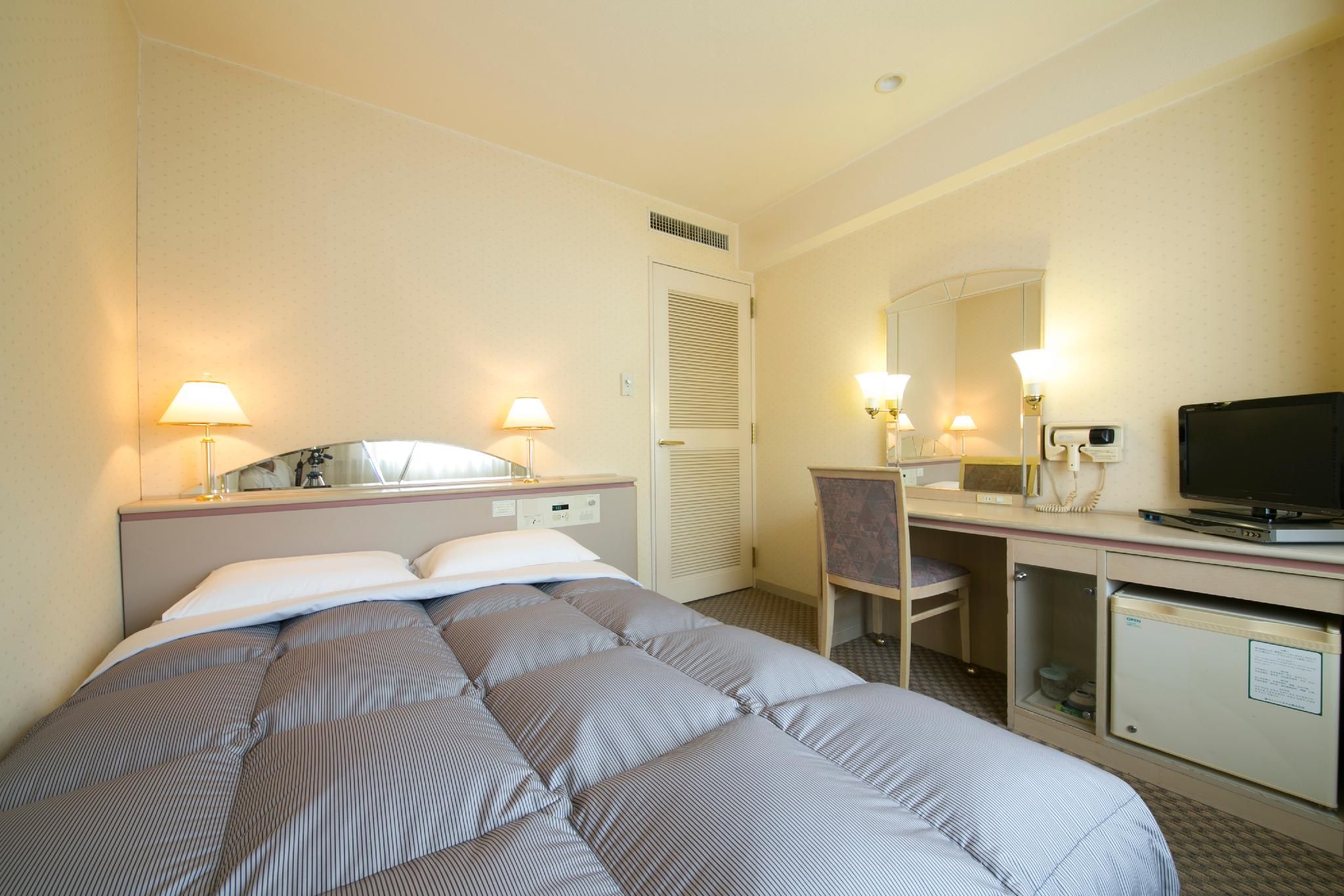 Small Double Bed