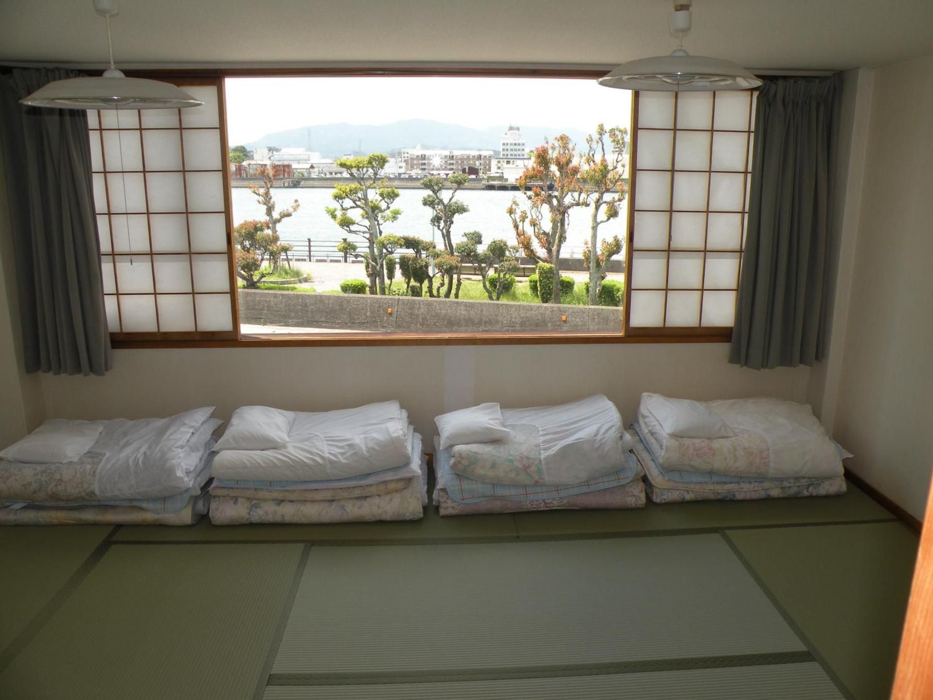 Quadruple Room with Private Bathroom