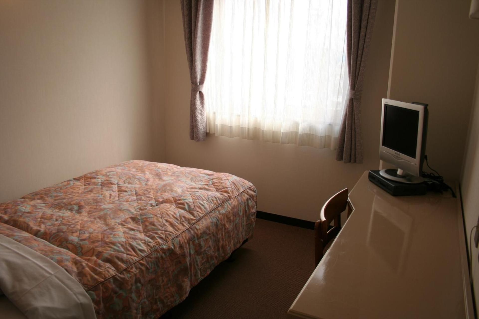 Economy Double Room - Smoking