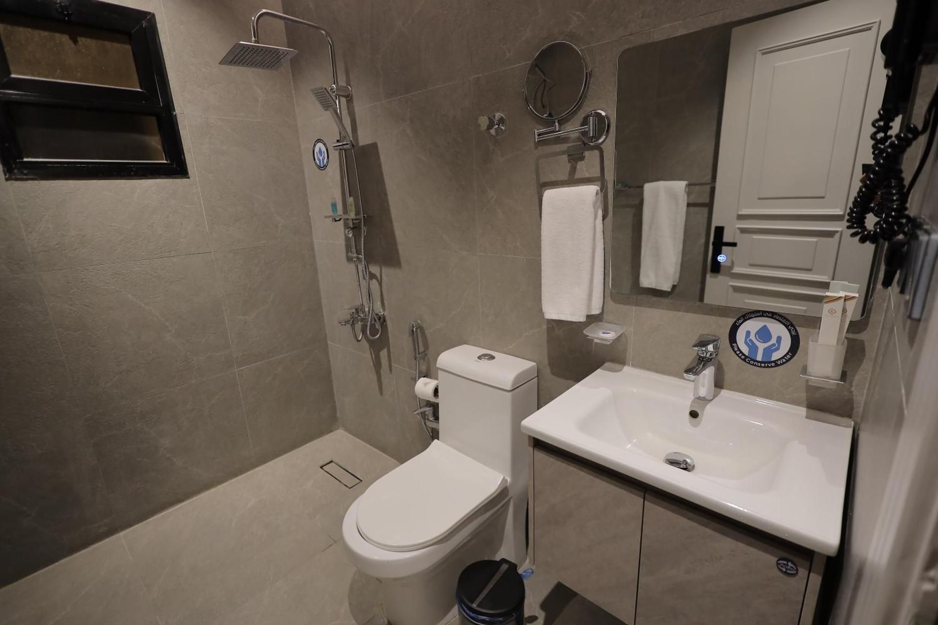 XYZ Hotel Al Yasmeen Standard Room 2