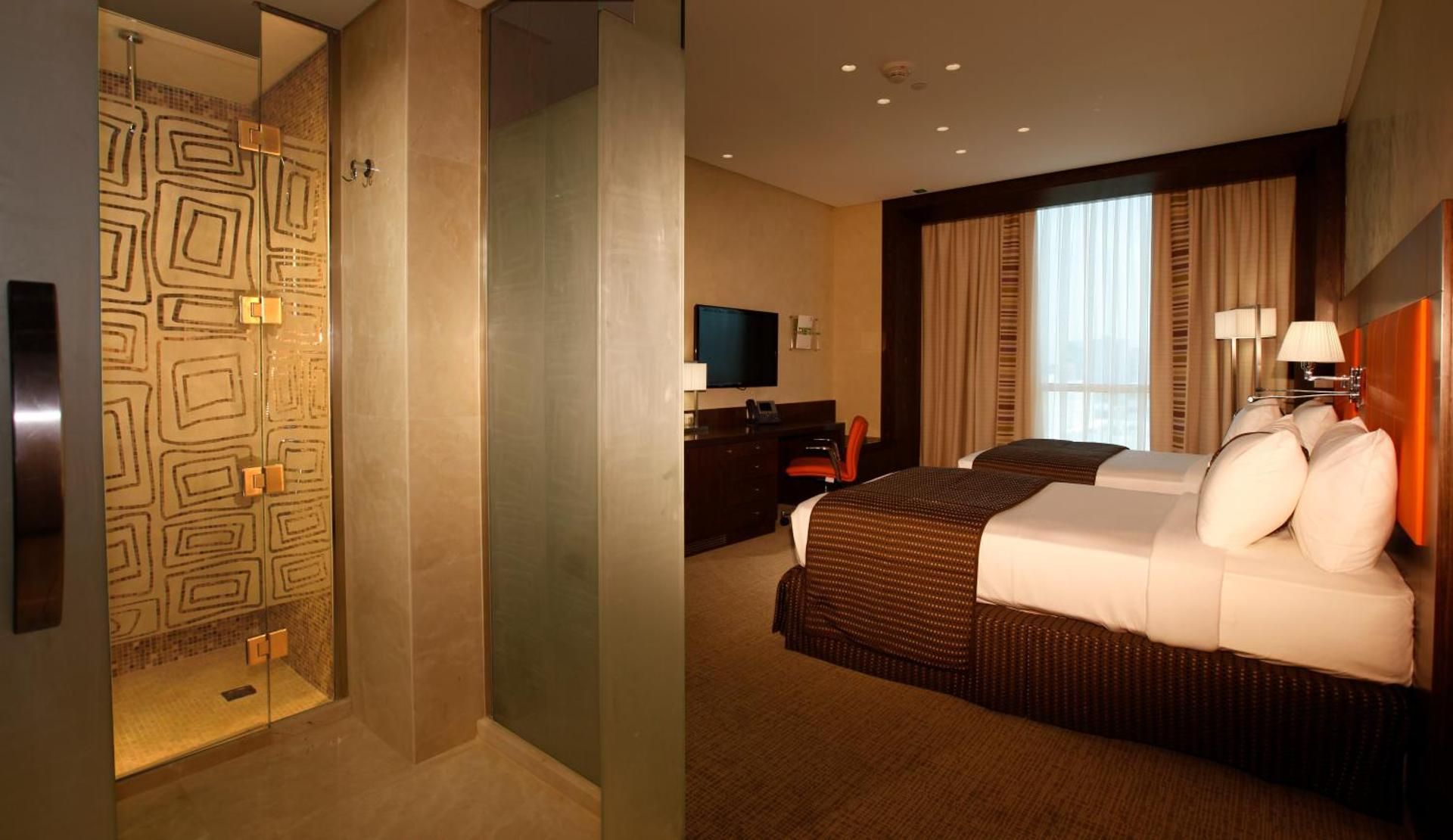 Deluxe Twin Room with City View