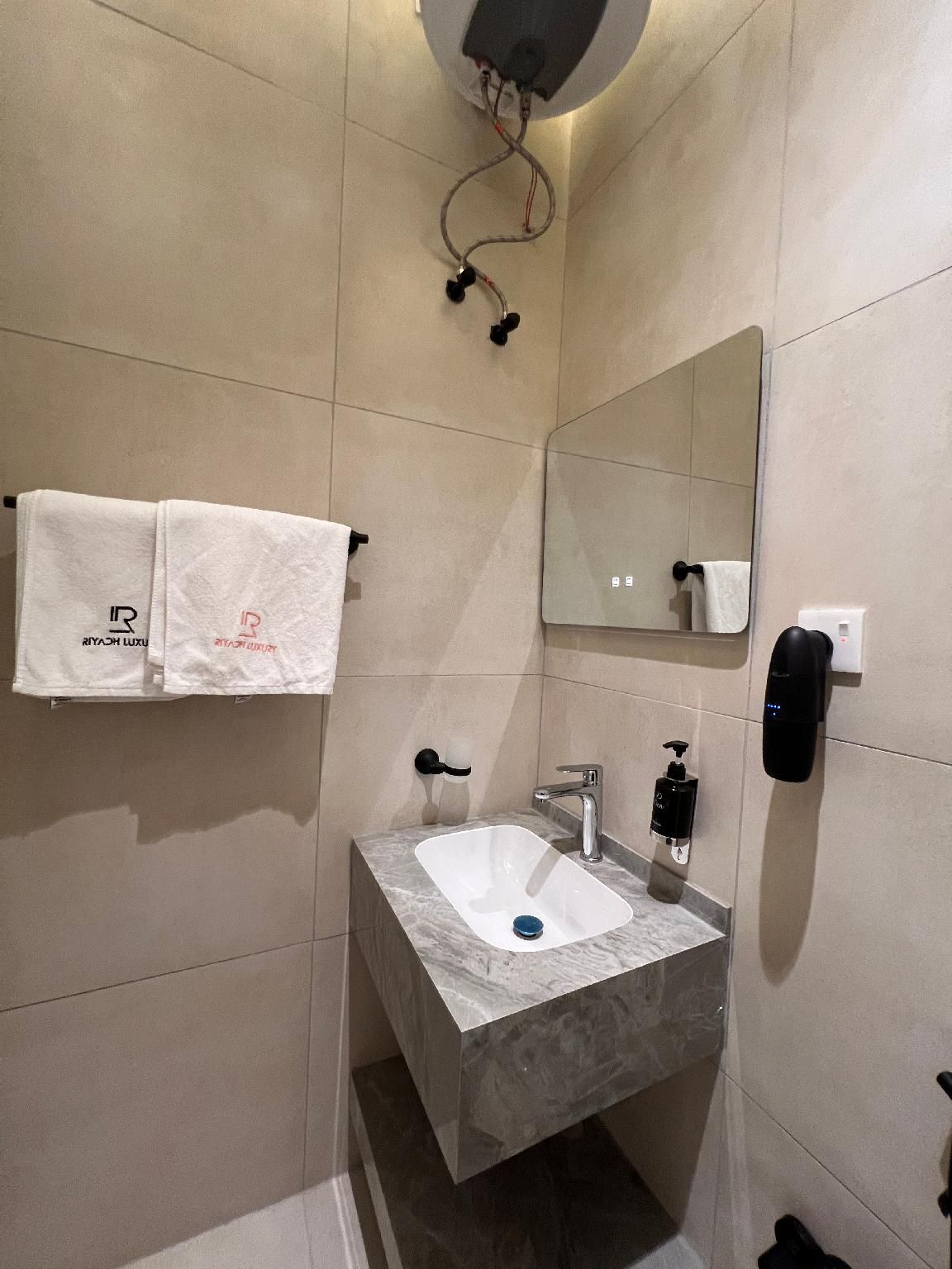 Riyadh luxury الياسمين 5 Studio 3