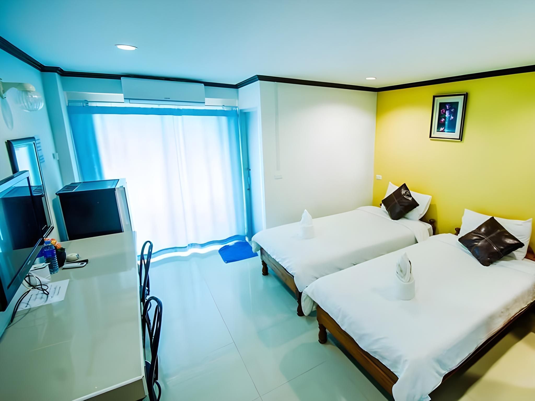 Standard Twin Bed