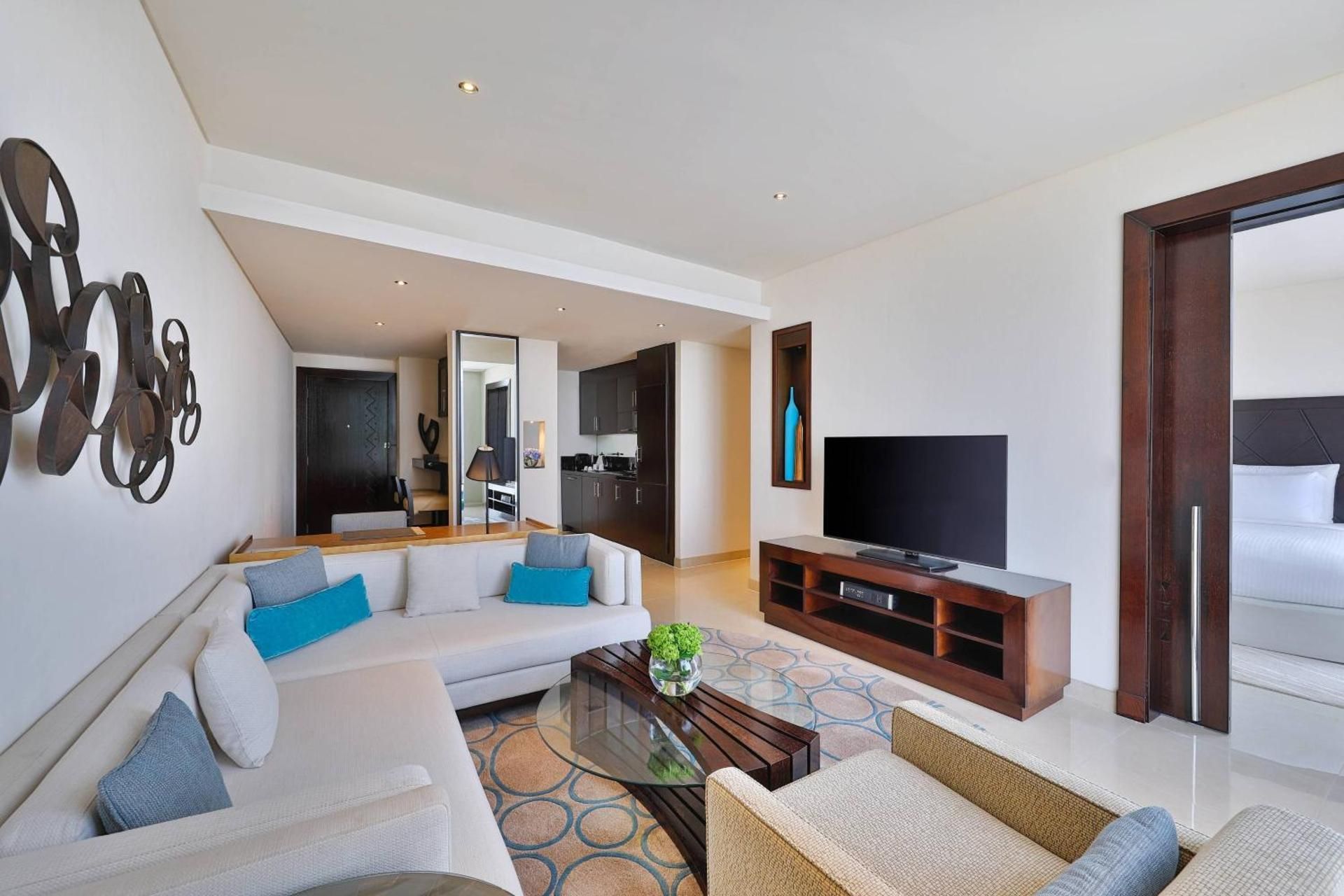 One-Bedroom King Suite with City View