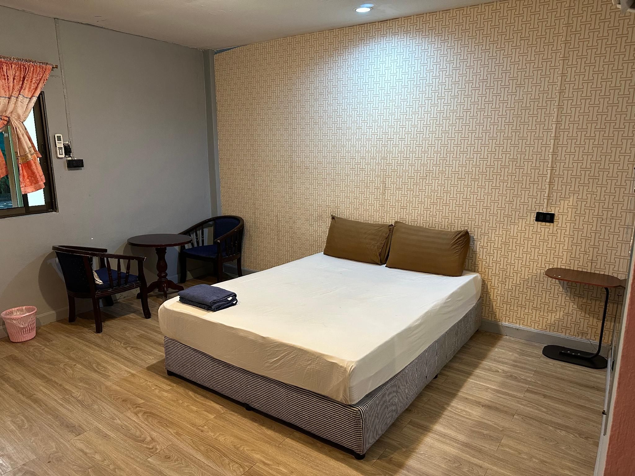 Alt Junior Suite