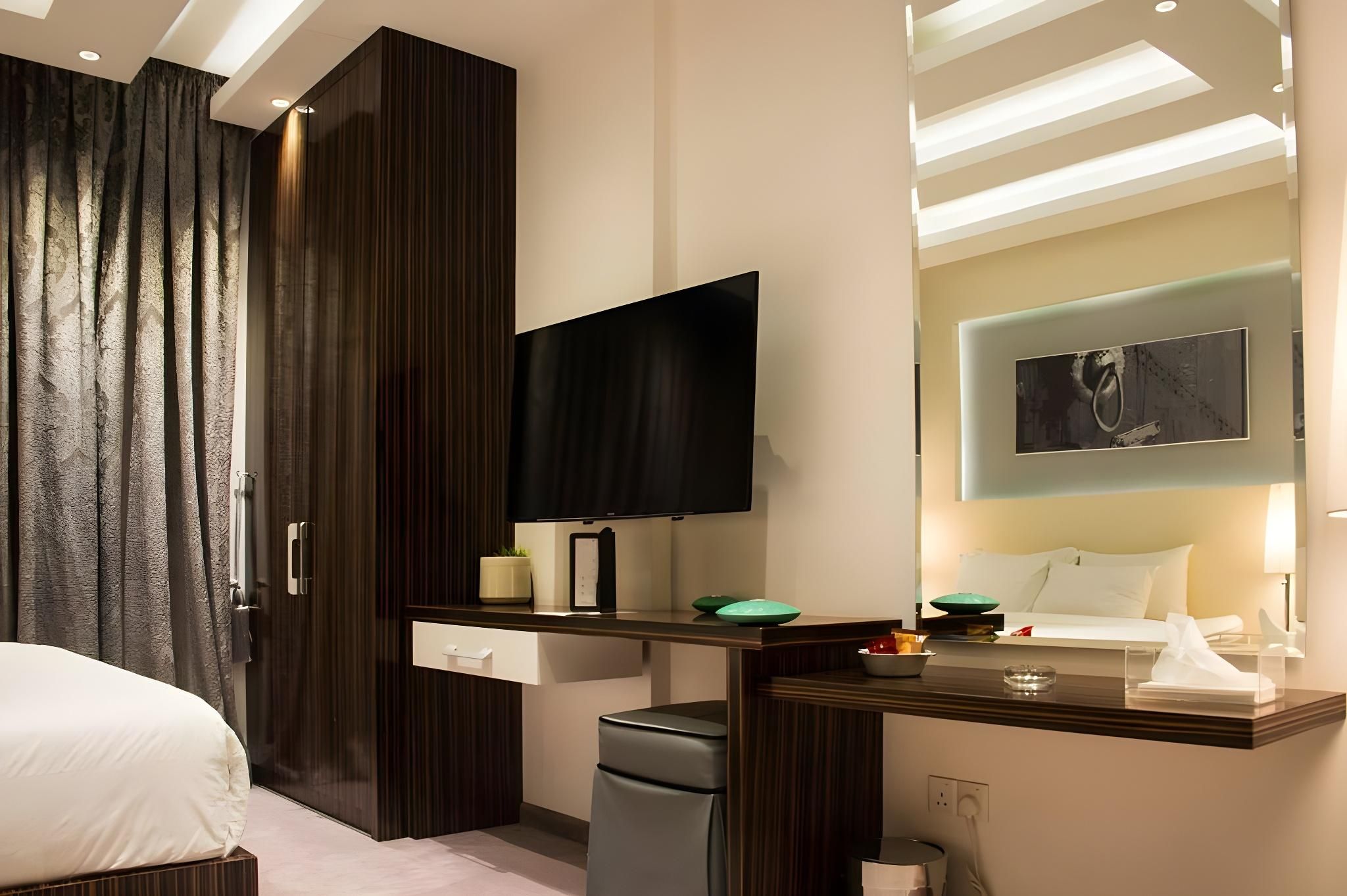 6883386138e867e7c190e17c28a501b3