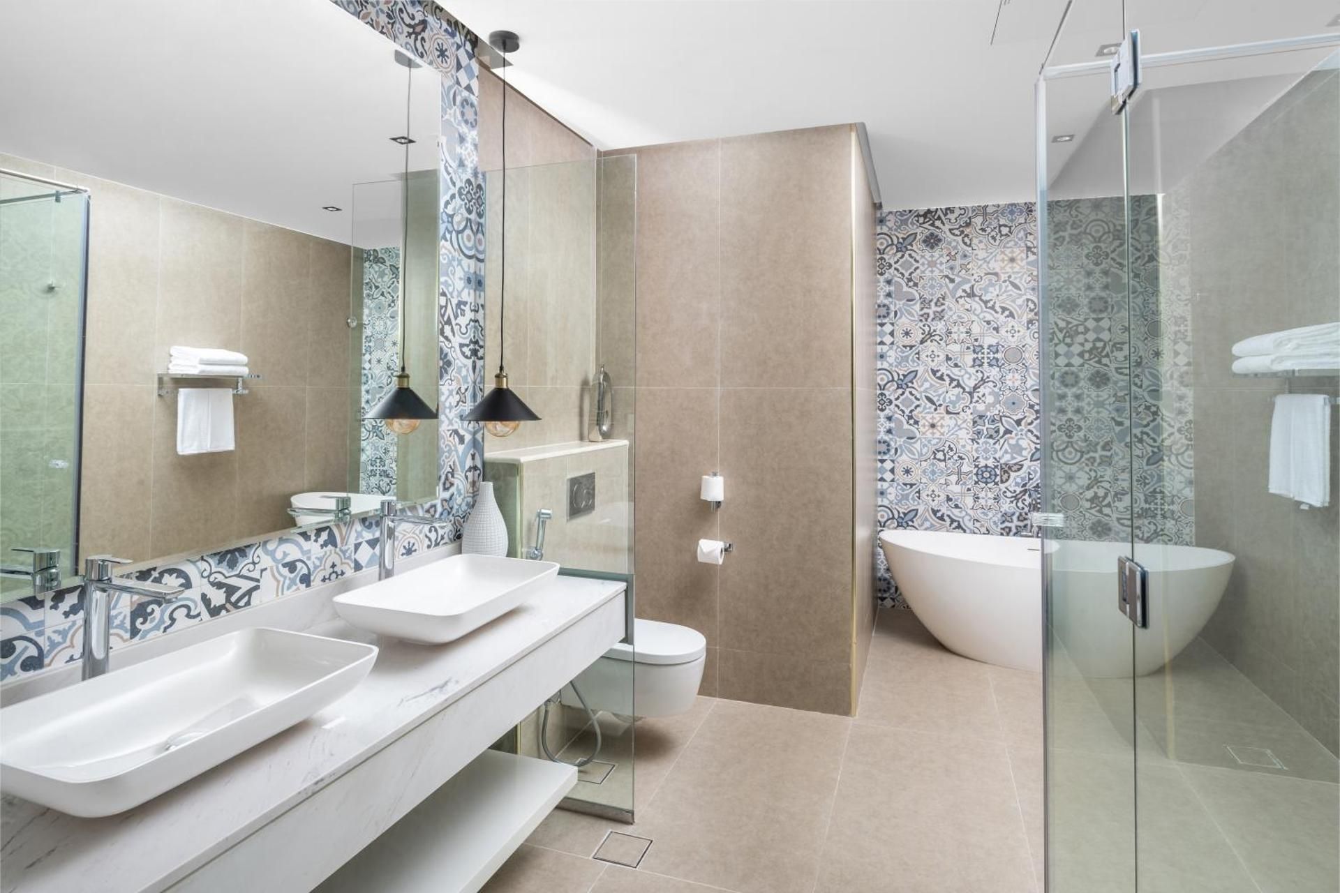 Bridge Suite - One Bedroom