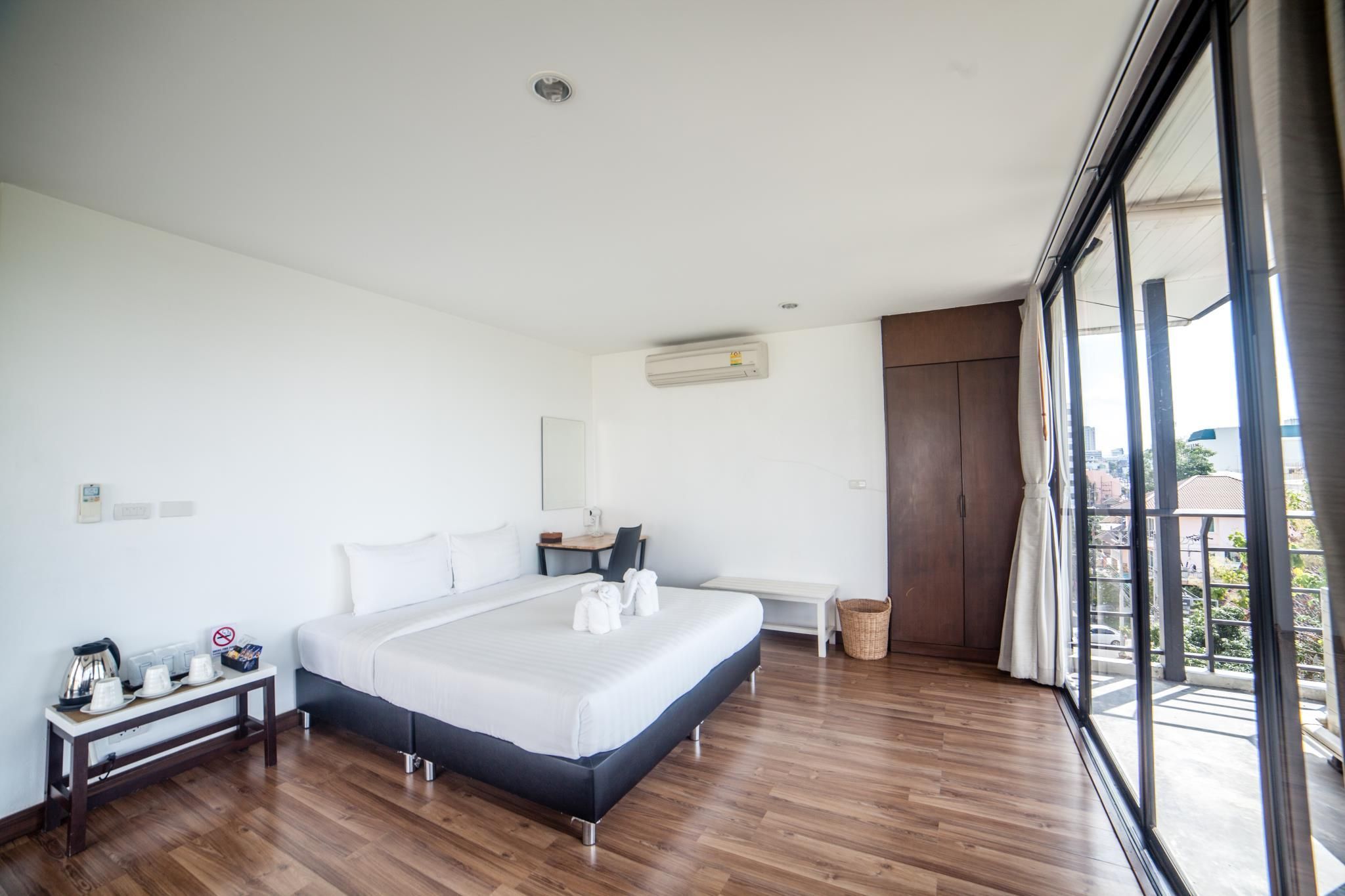 Deluxe Loft