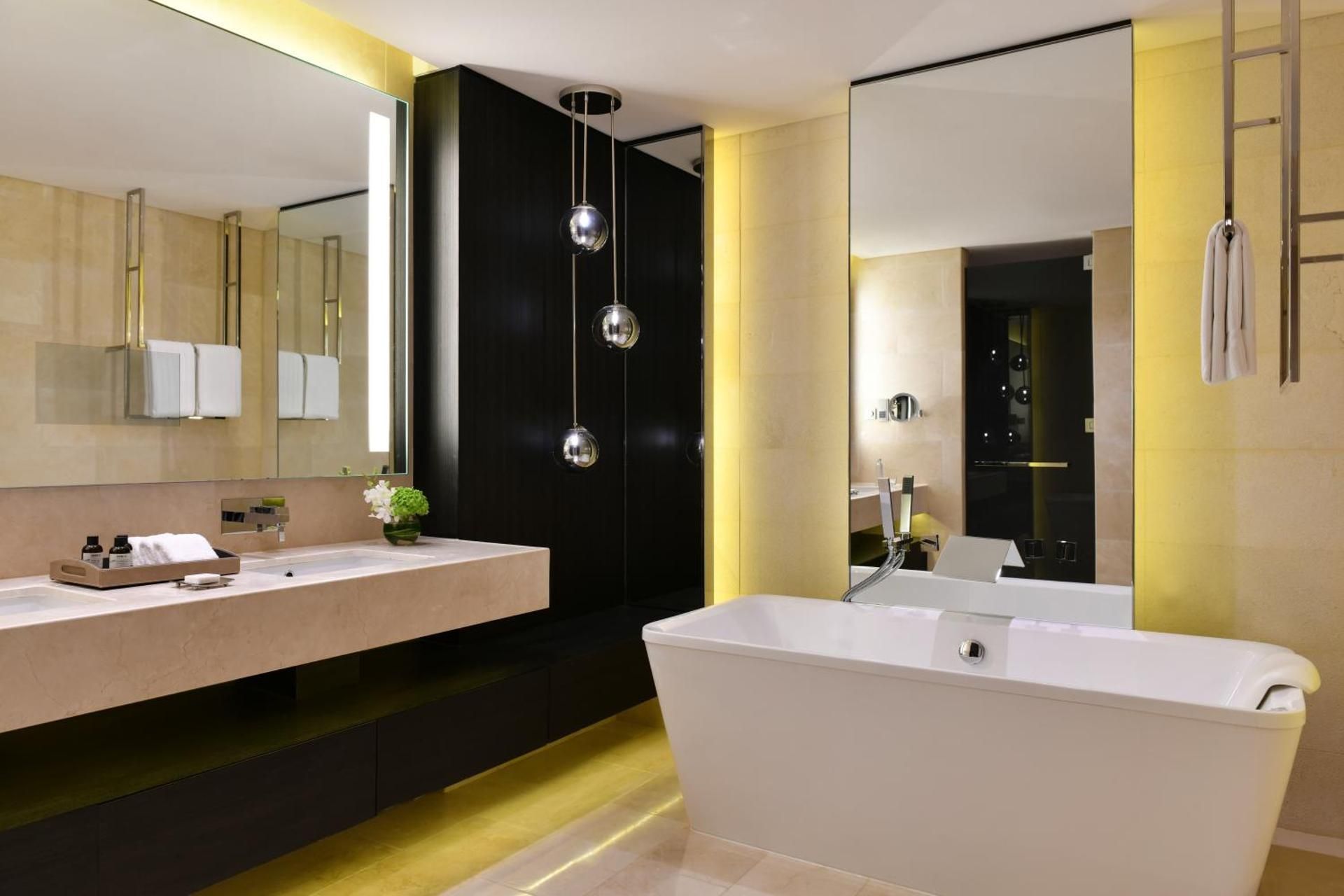 Fairmont Two Bedroom - Nonsmoking