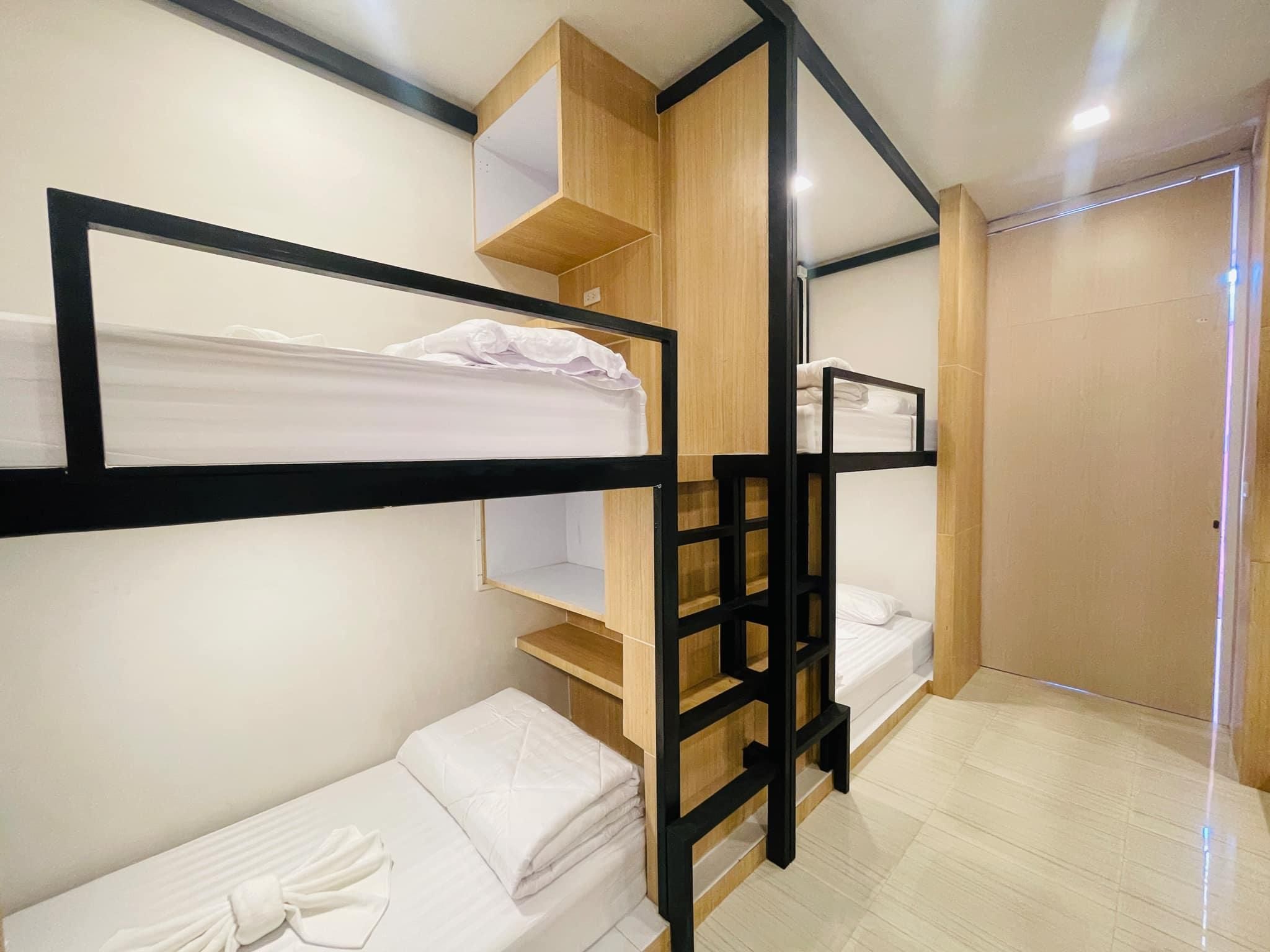 Lamoon Villa Family Room 2