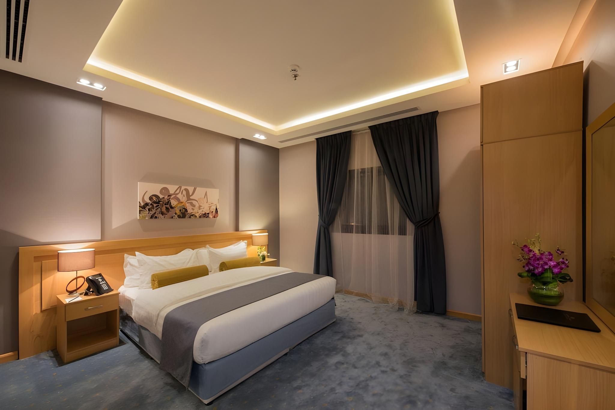 c8570248358880f49f2e1548262ed145