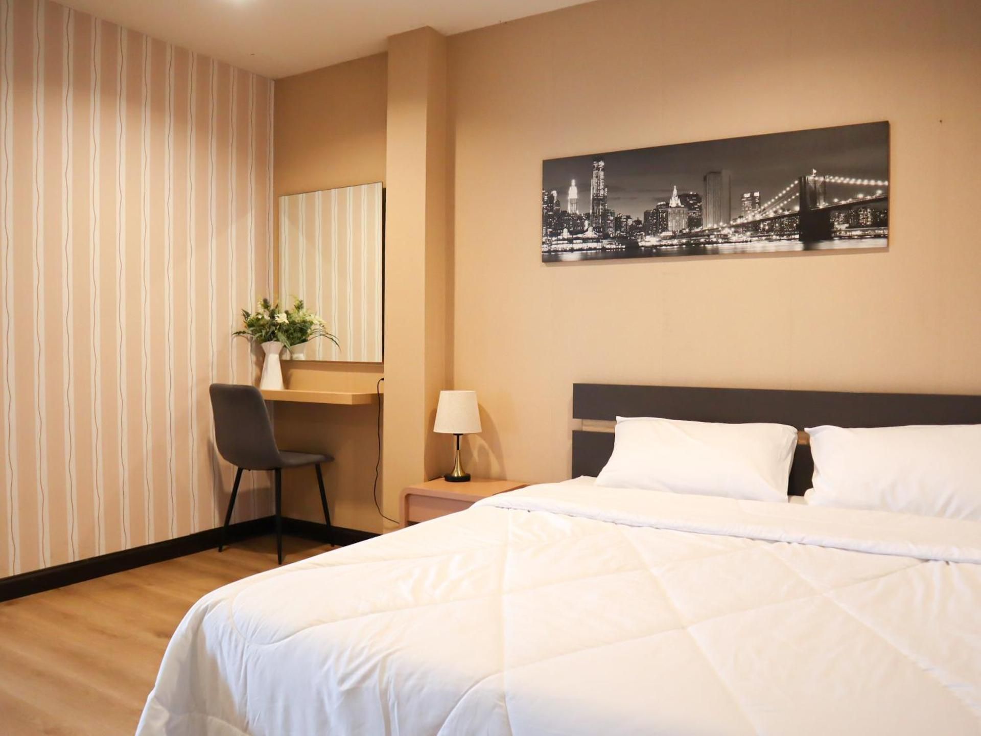 Double Room with Private Bathroom