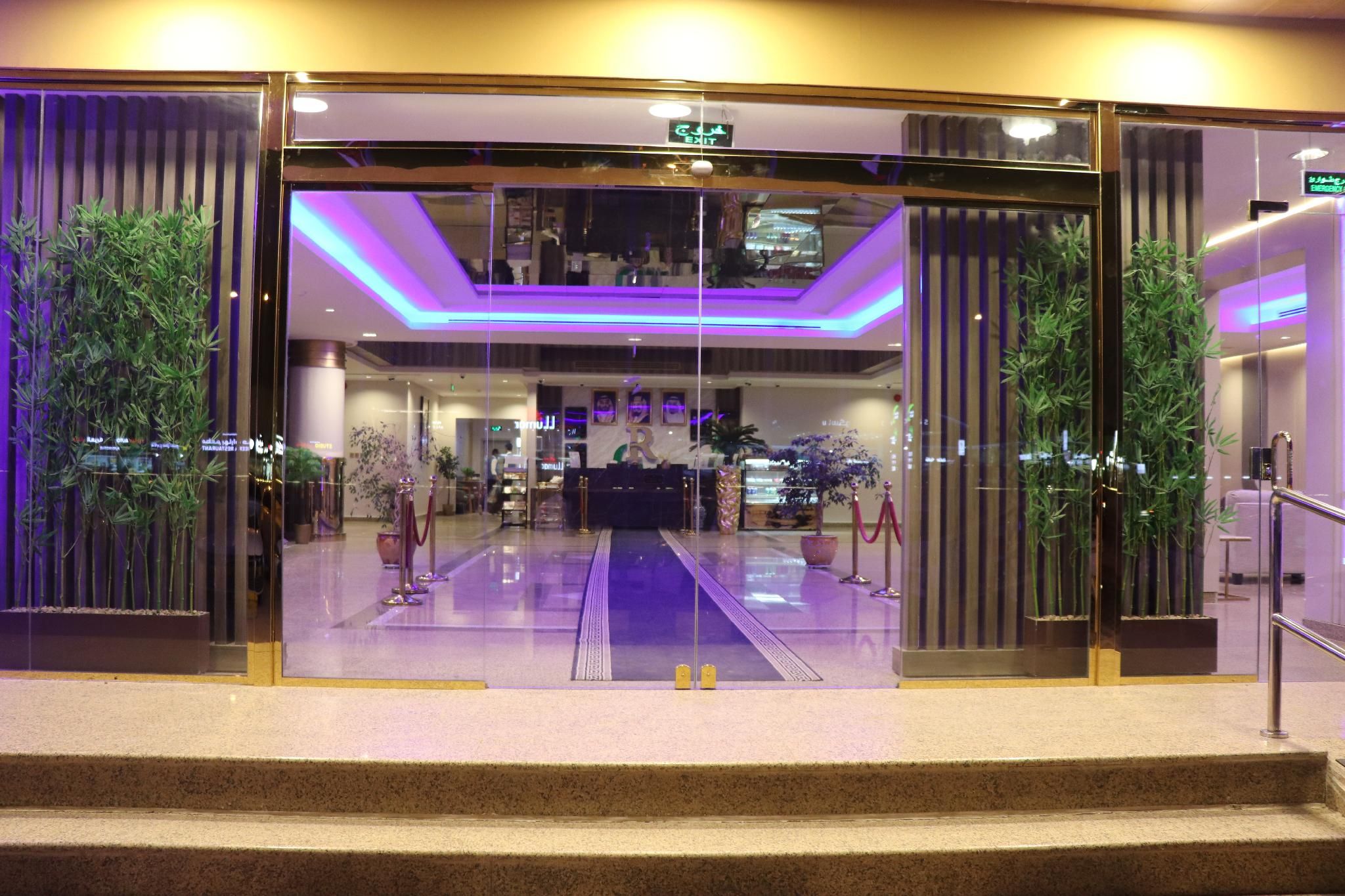 9811ea35a2267f17e65694f2dd0a6934