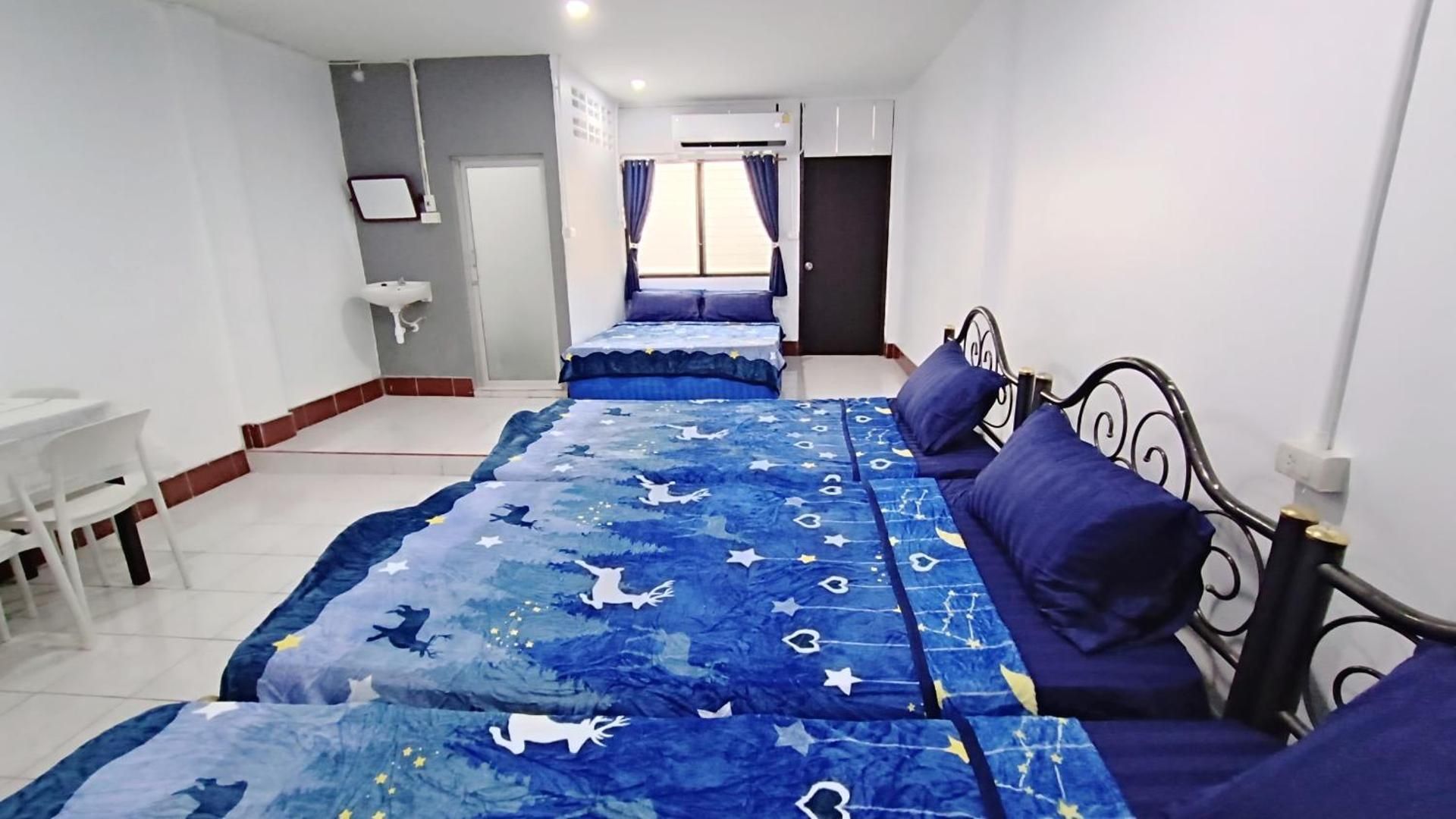 Classic Quadruple Room